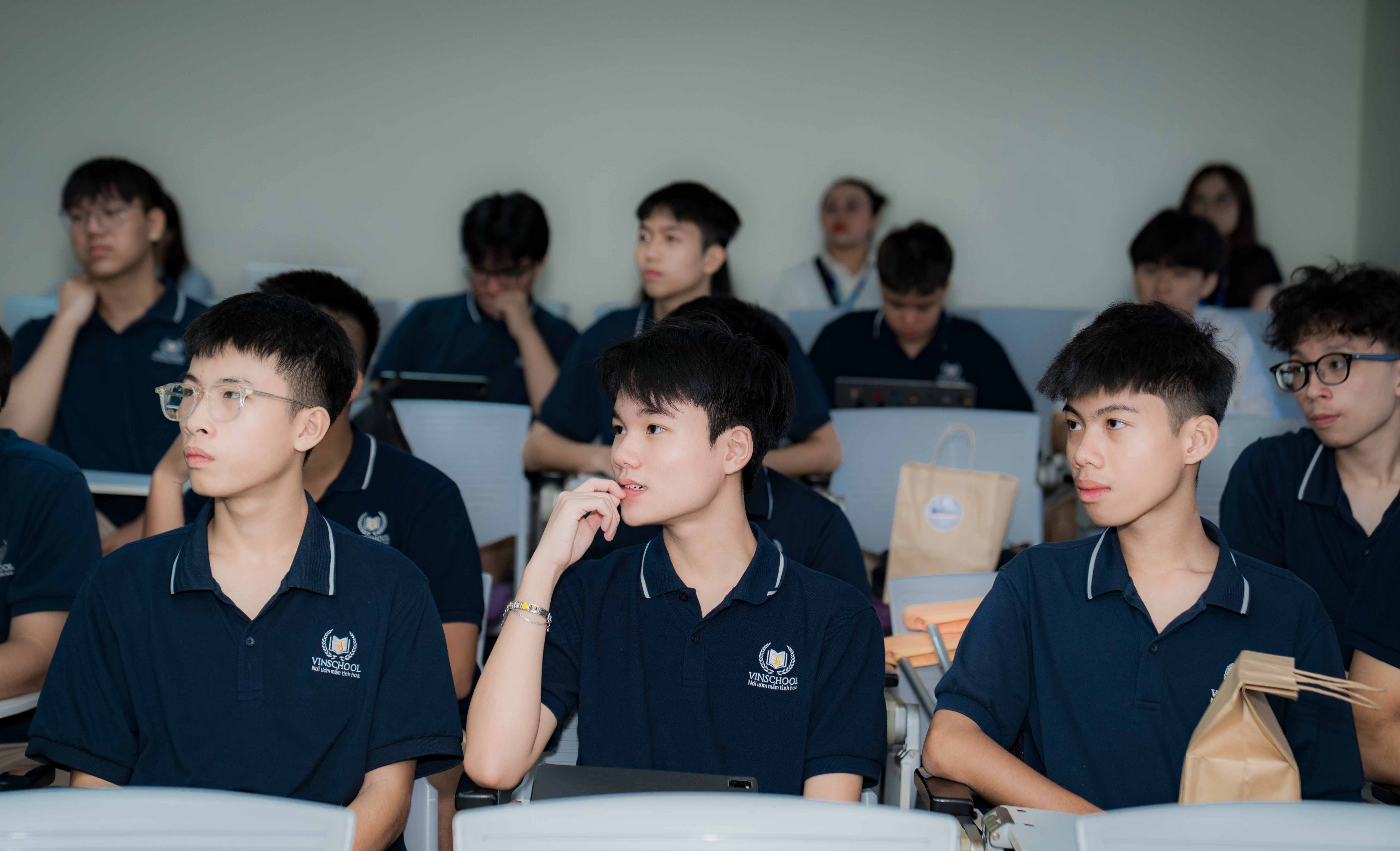 Vinsers khởi động tuần lễ kiến tập cùng HSU