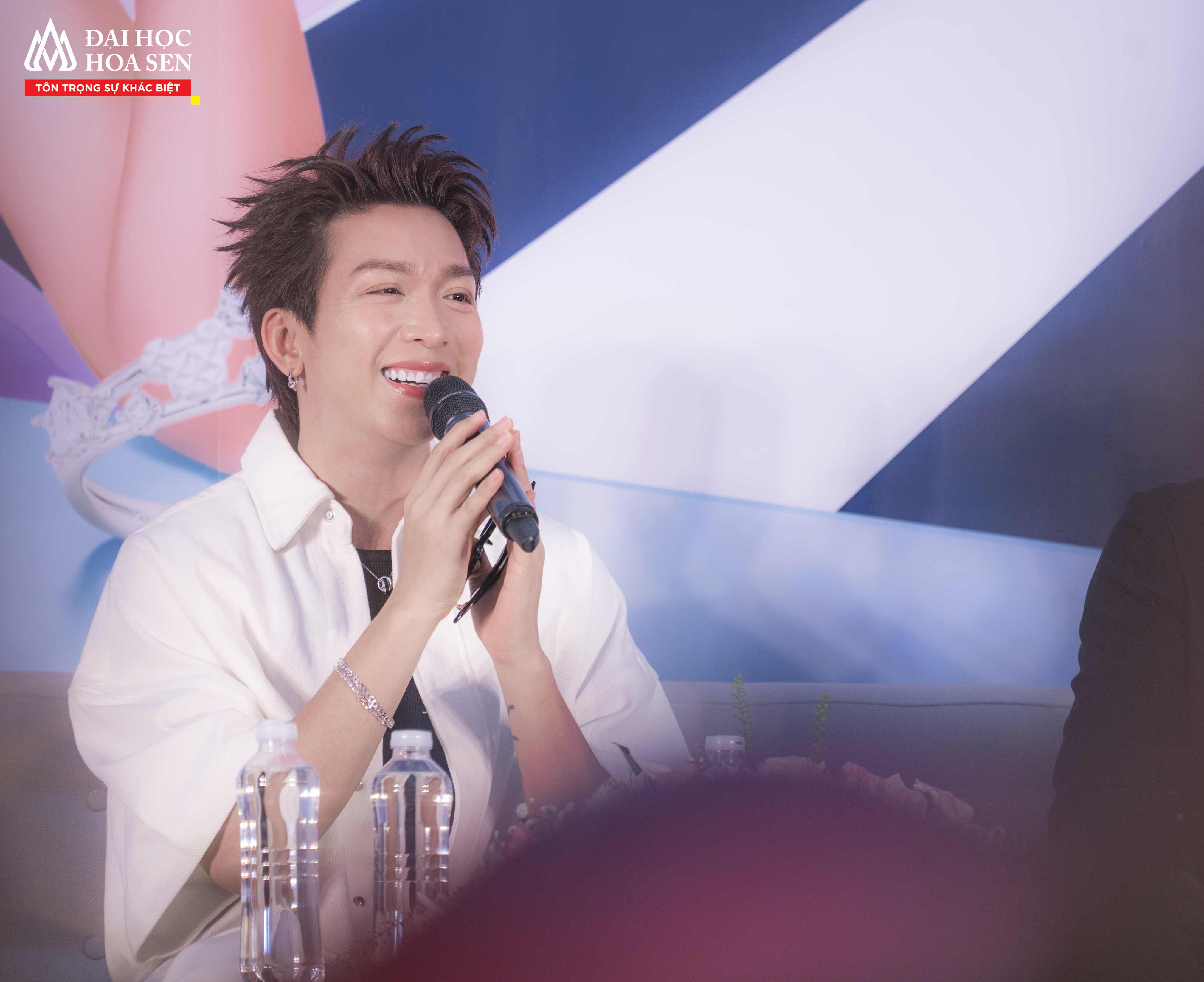 Sinh viên HSU "cháy" cùng PNJ Uni Tour 2025