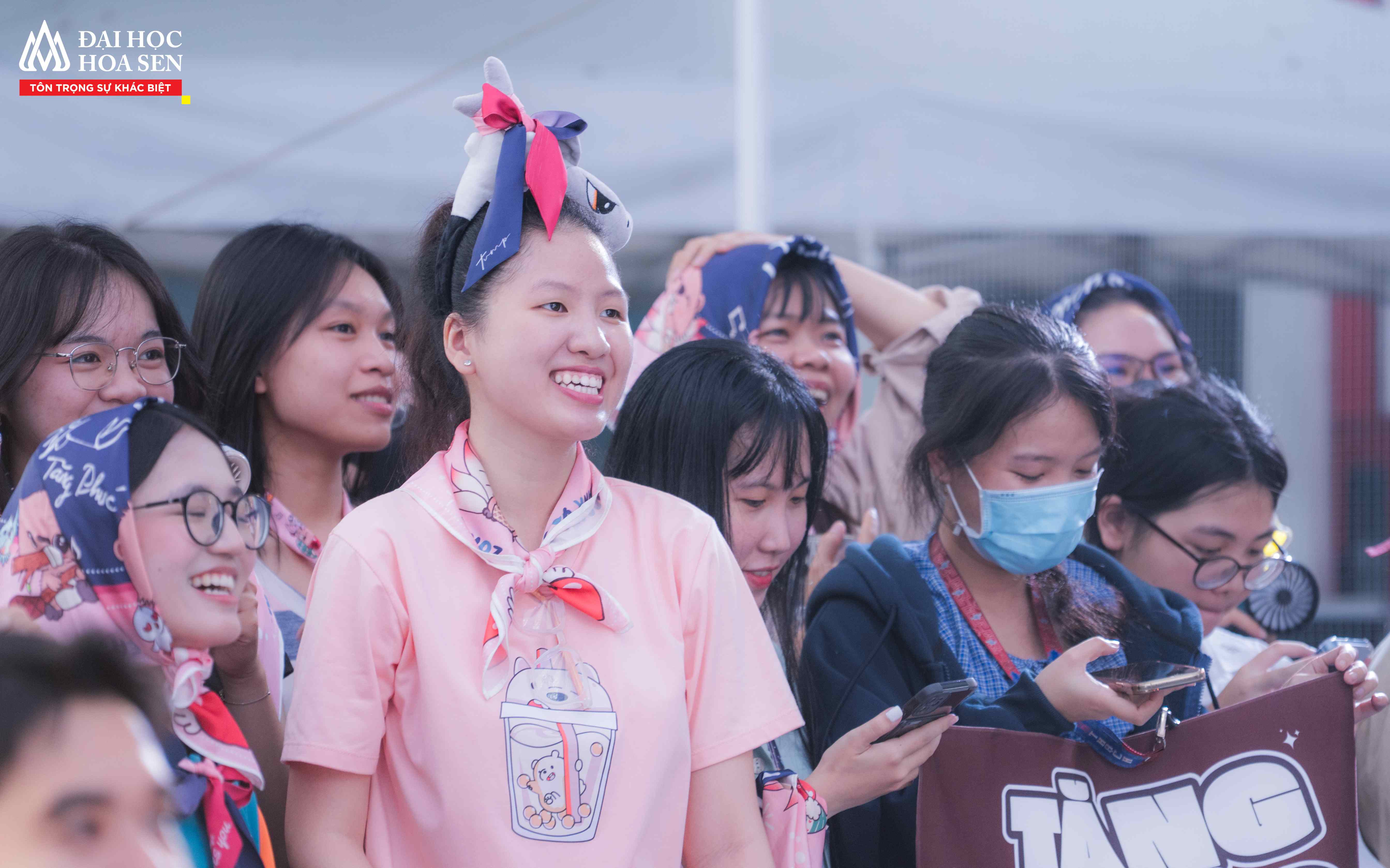 Sinh viên HSU "cháy" cùng PNJ Uni Tour 2025