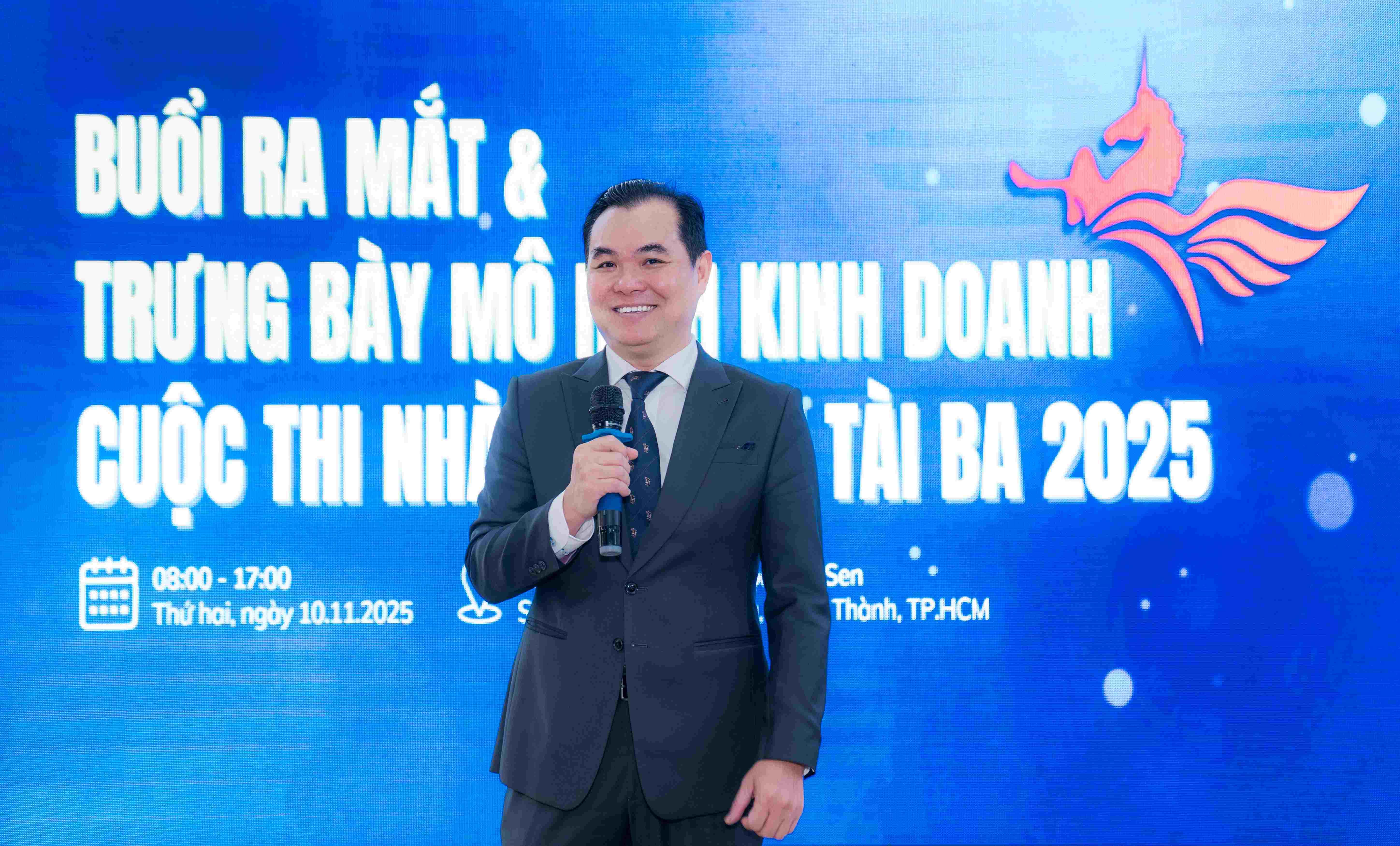 Ra mắt và trưng bày mô hình kinh doanh - Cuộc thi Nhà quản trị tài ba 2025
