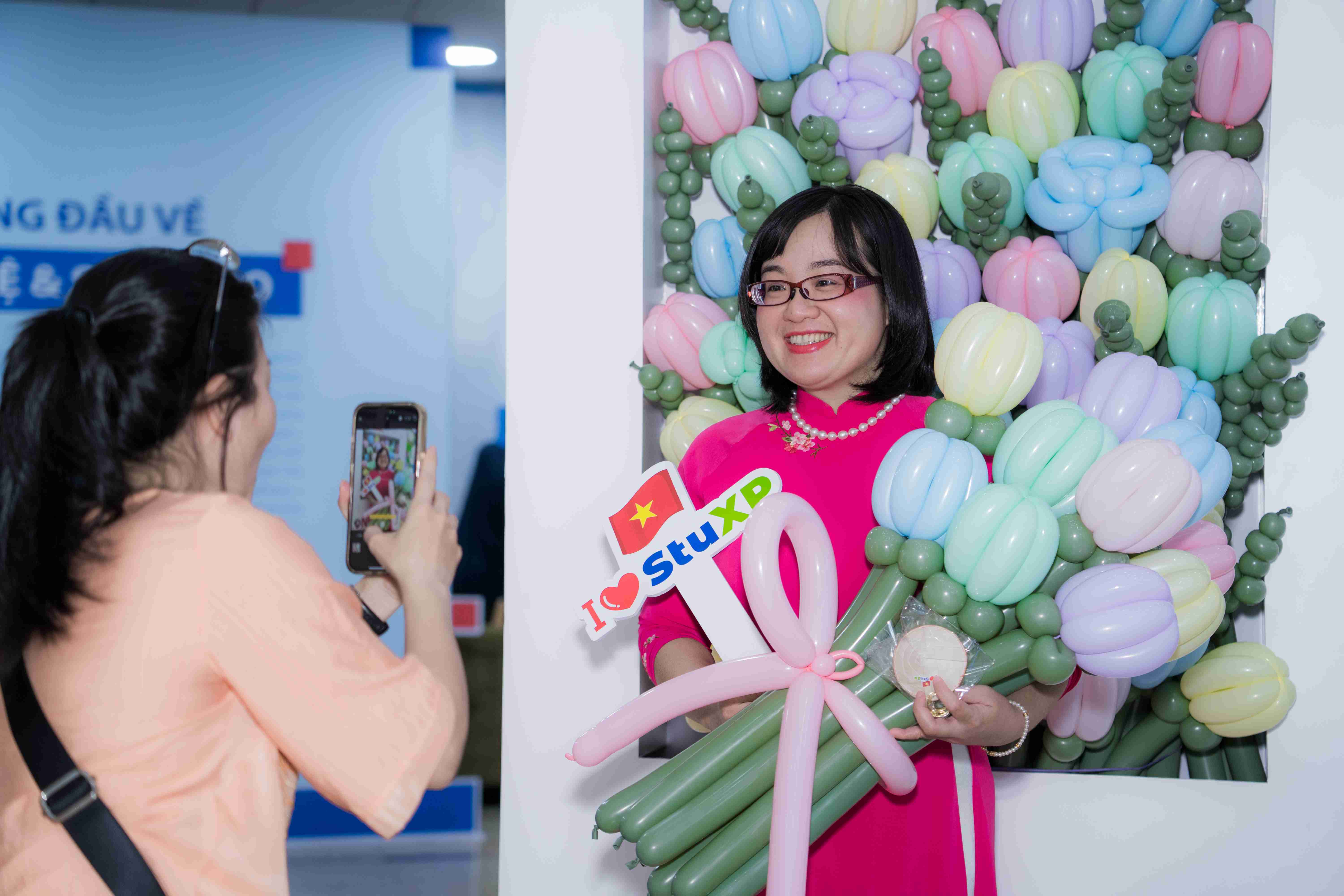 Mừng Ngày Nhà giáo Việt Nam 20/11: Lan tỏa yêu thương qua những món quà sáng tạo