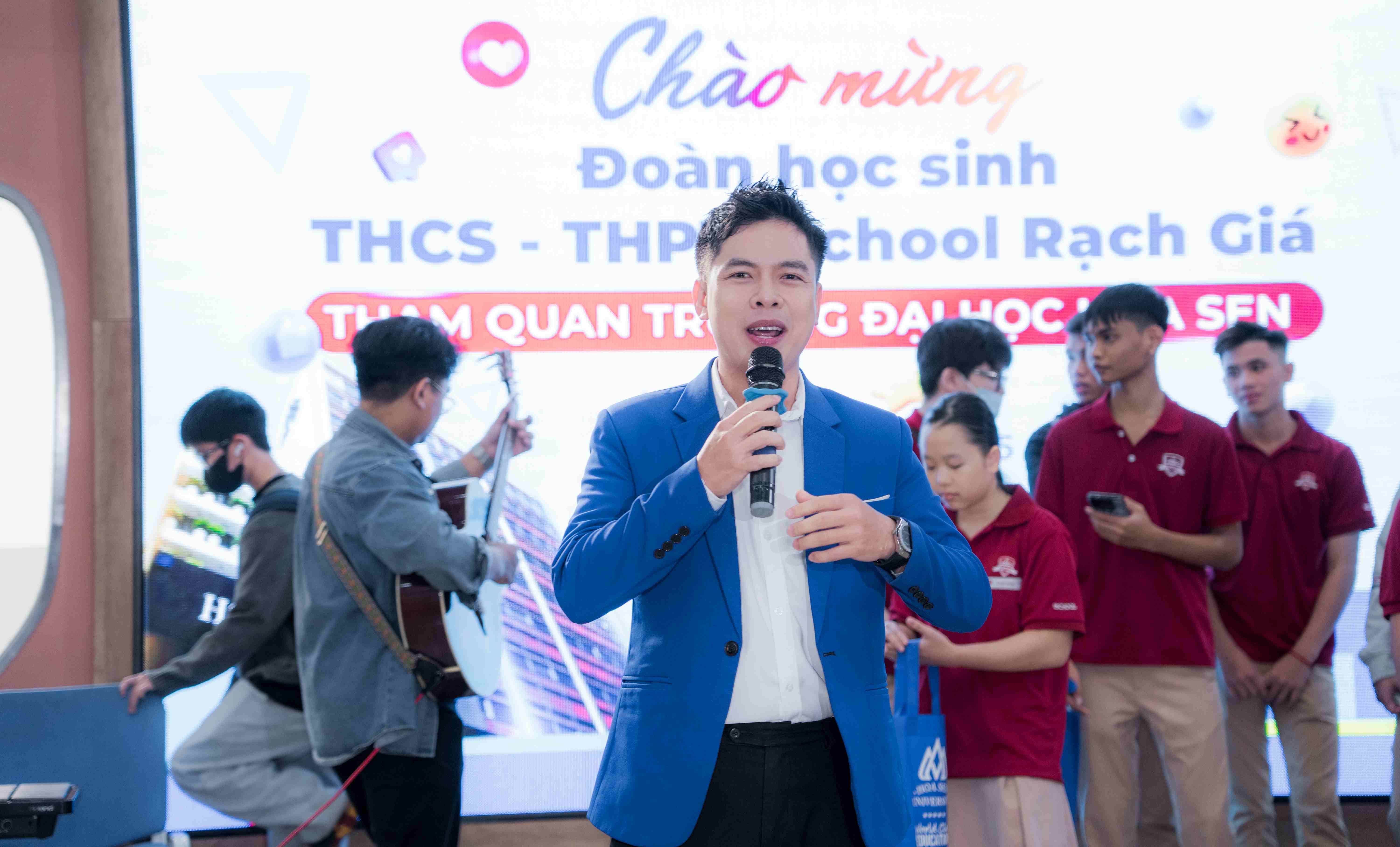 HSU chào đón iSchool Rạch Giá trong hành trình trải nghiệm hướng nghiệp