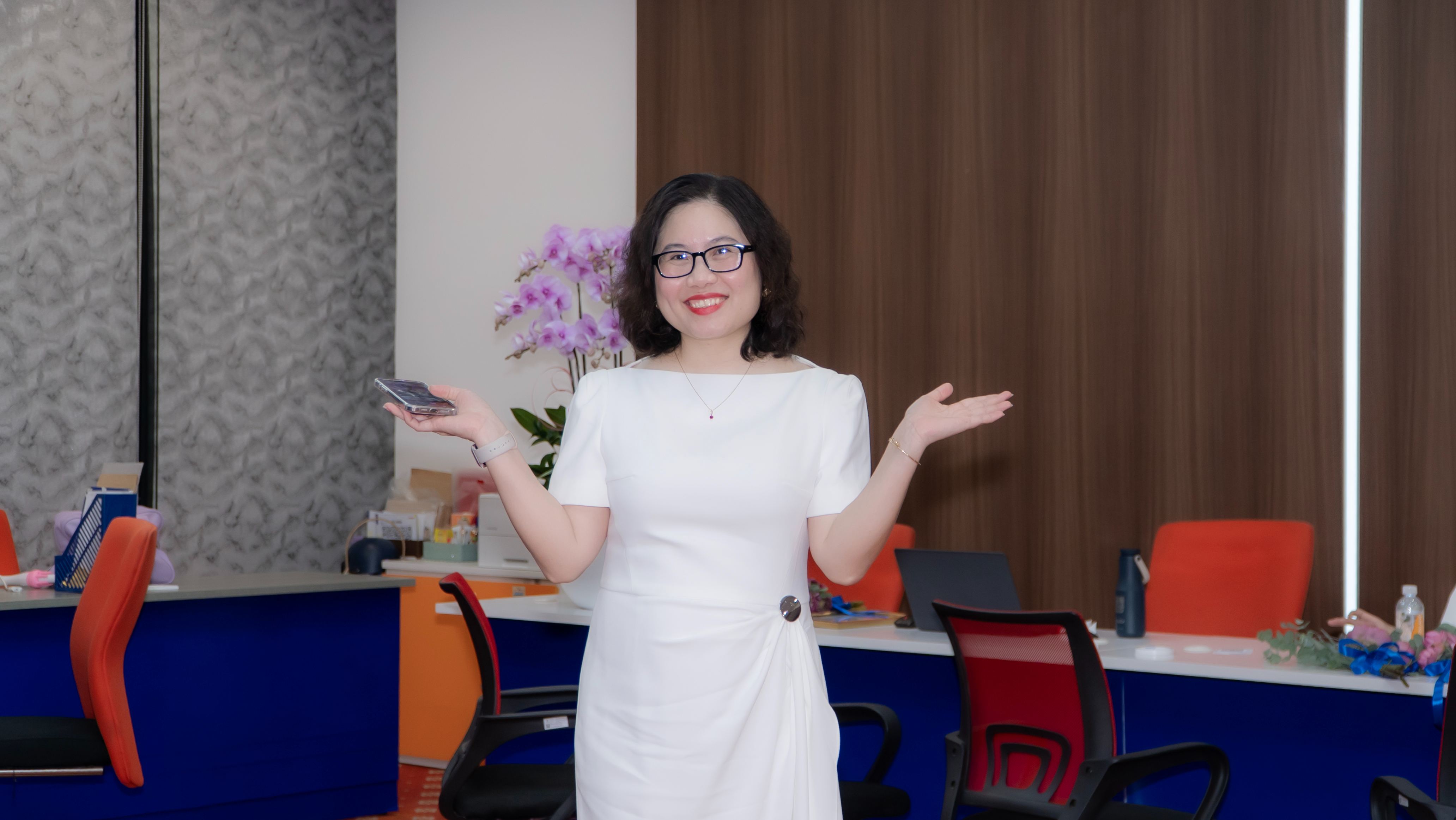 Đêm nhạc Hoa Sen tri ân - Hòa nhịp yêu thương