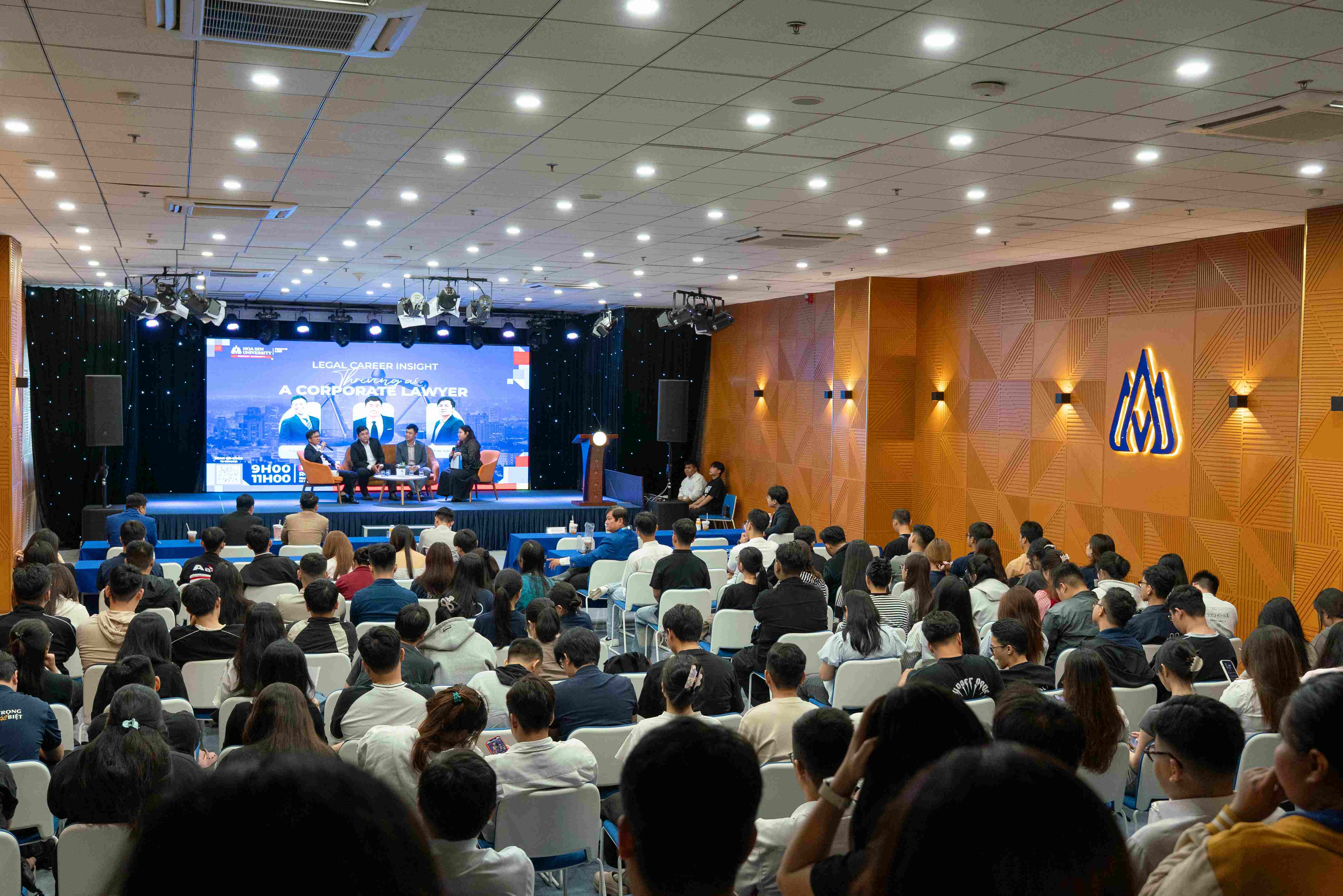 Legal Career Insight – Định hướng nghề Corporate Lawyer cho sinh viên ngành Luật HSU