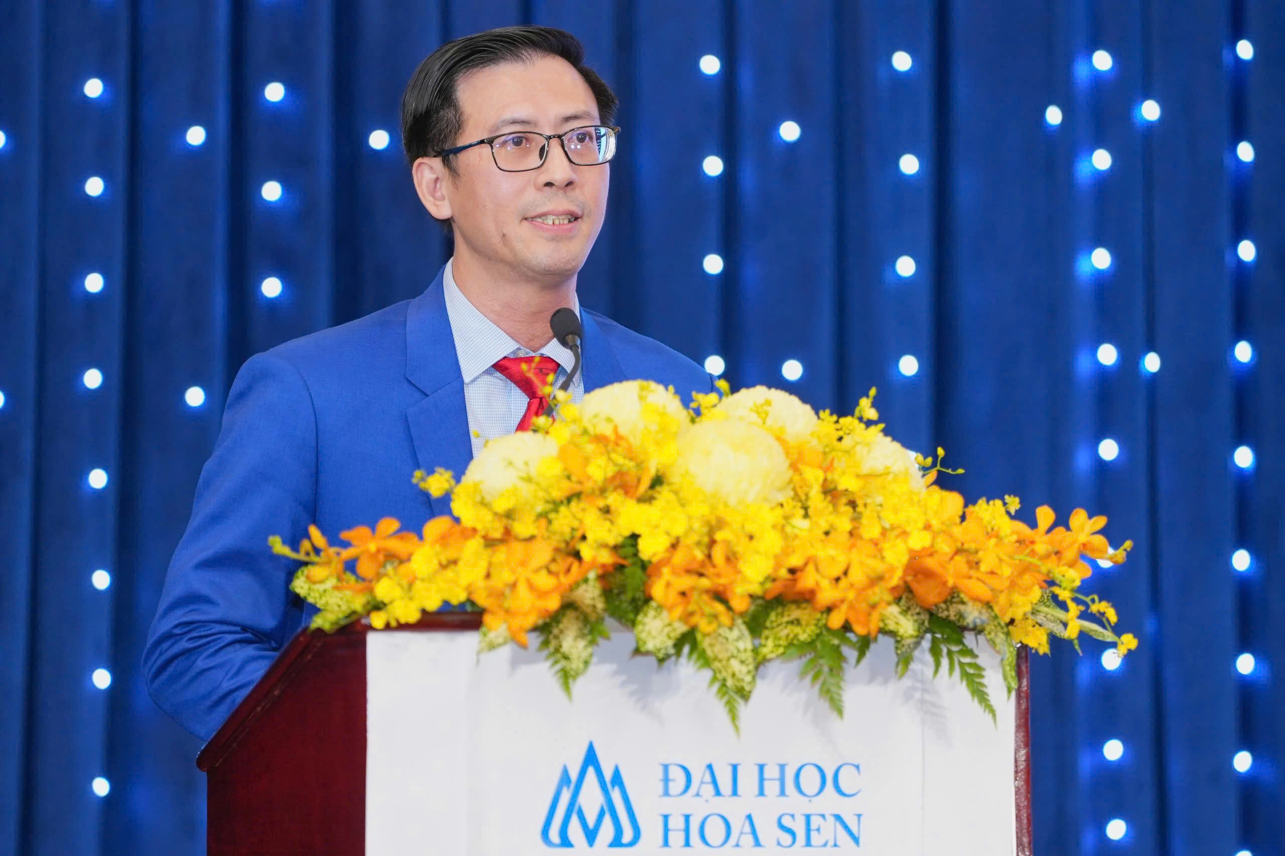 ĐH Hoa Sen khẳng định vị thế đào tạo sau đại học thực chiến, chuẩn quốc tế