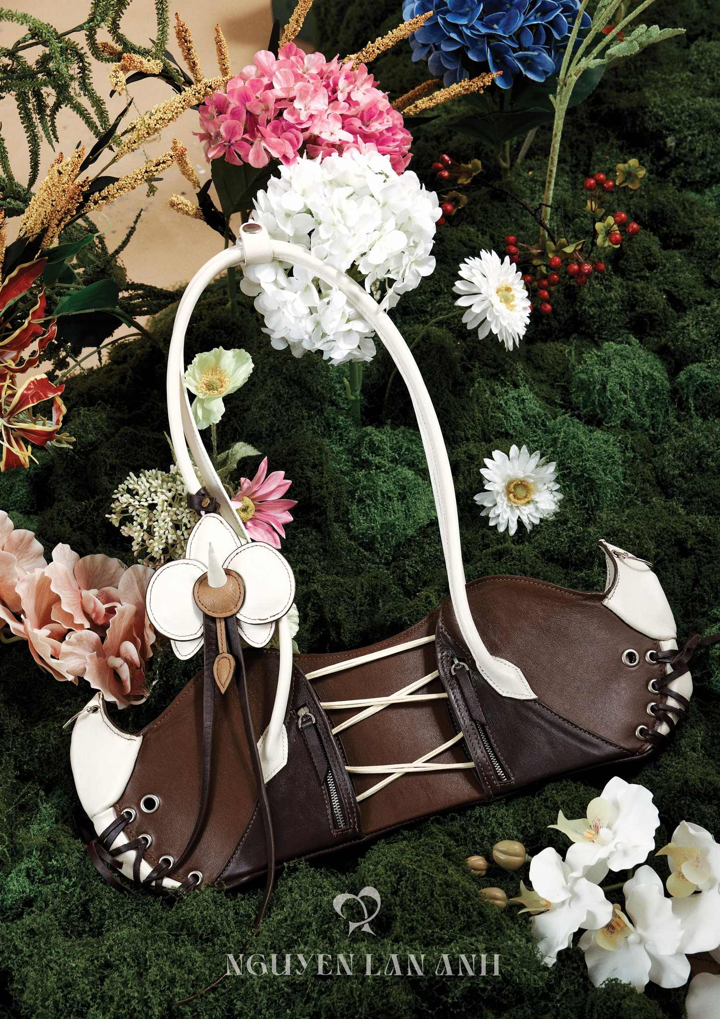 Nguyễn Lan Anh - SV ngành Thiết kế Thời trang HSU tỏa sáng tại "Real Leather. Stay Different 2025"