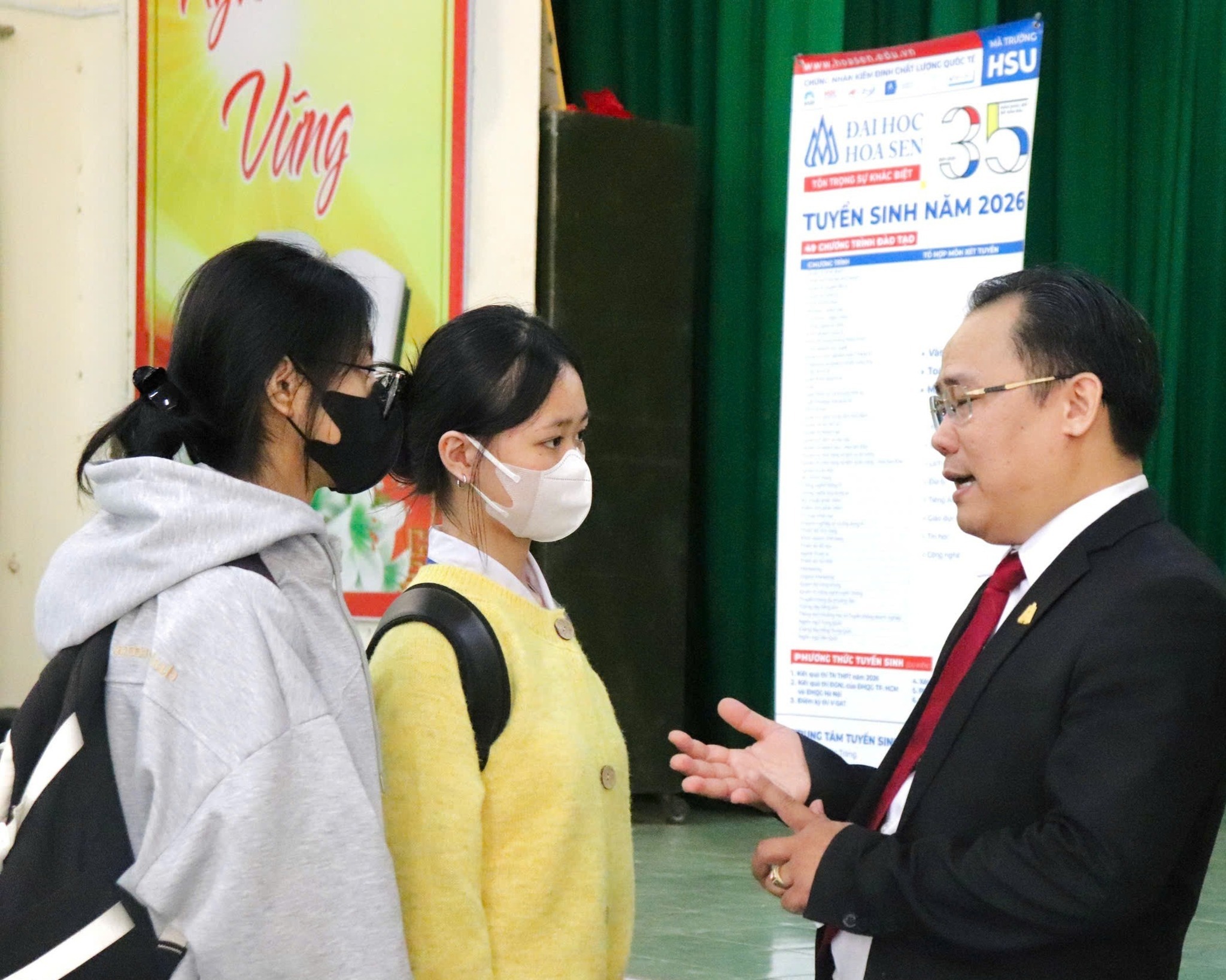 Kiến tạo tương lai tầm nhìn nghề nghiệp cho học sinh THPT Chu Văn An