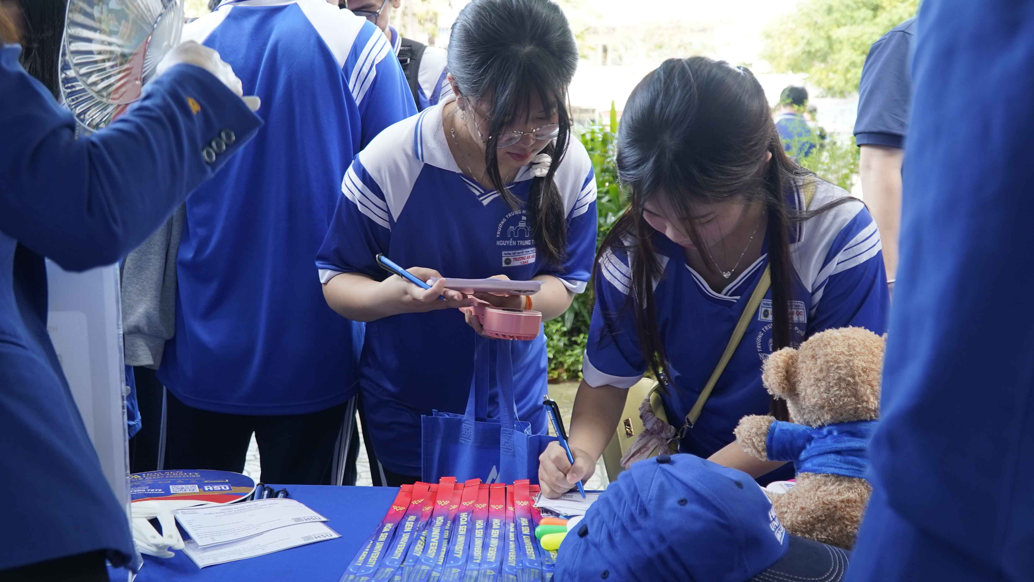 Ngày hội hướng nghiệp tại THPT Nguyễn Trung Trực 1: Hành trình chạm đến ước mơ