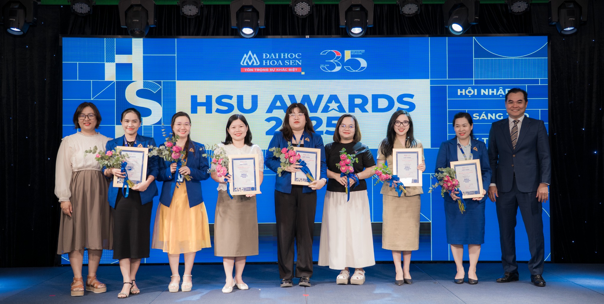 HSU Awards 2025: Tôn vinh những người gieo mầm tri thức “bình thường mà phi phàm”