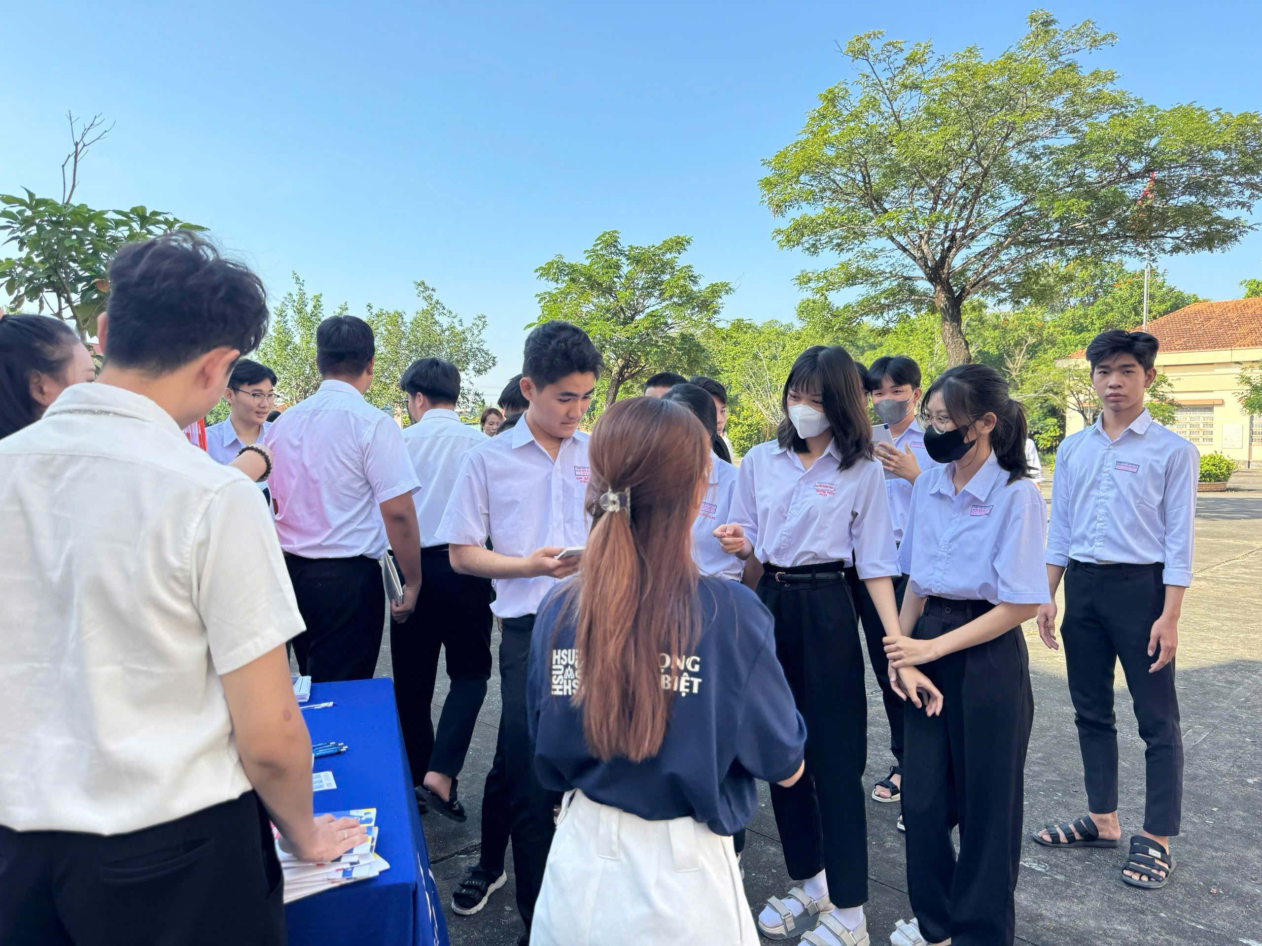 Chương trình hướng nghiệp cho học sinh THPT Tây Ninh