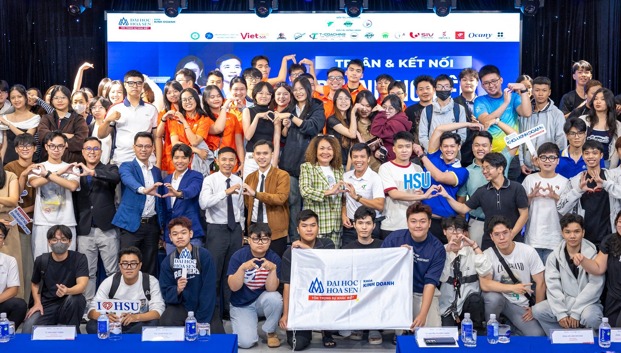 HSU ký kết hợp tác với 30+ doanh nghiệp, thúc đẩy Kinh tế thể thao Việt Nam