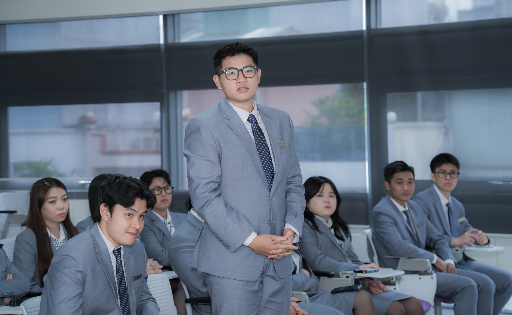 Sinh viên Hoa Sen Elite học cùng Giám đốc điều hành Sofitel Saigon Plaza