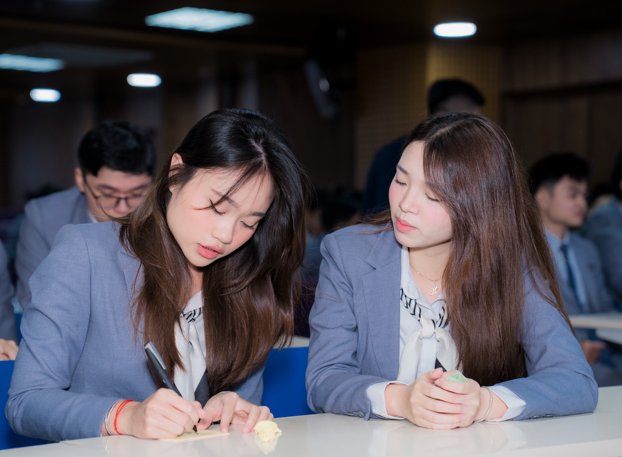 Sinh viên Hoa Sen Elite gặp gỡ Hiệu trưởng Swiss Hotel Management School