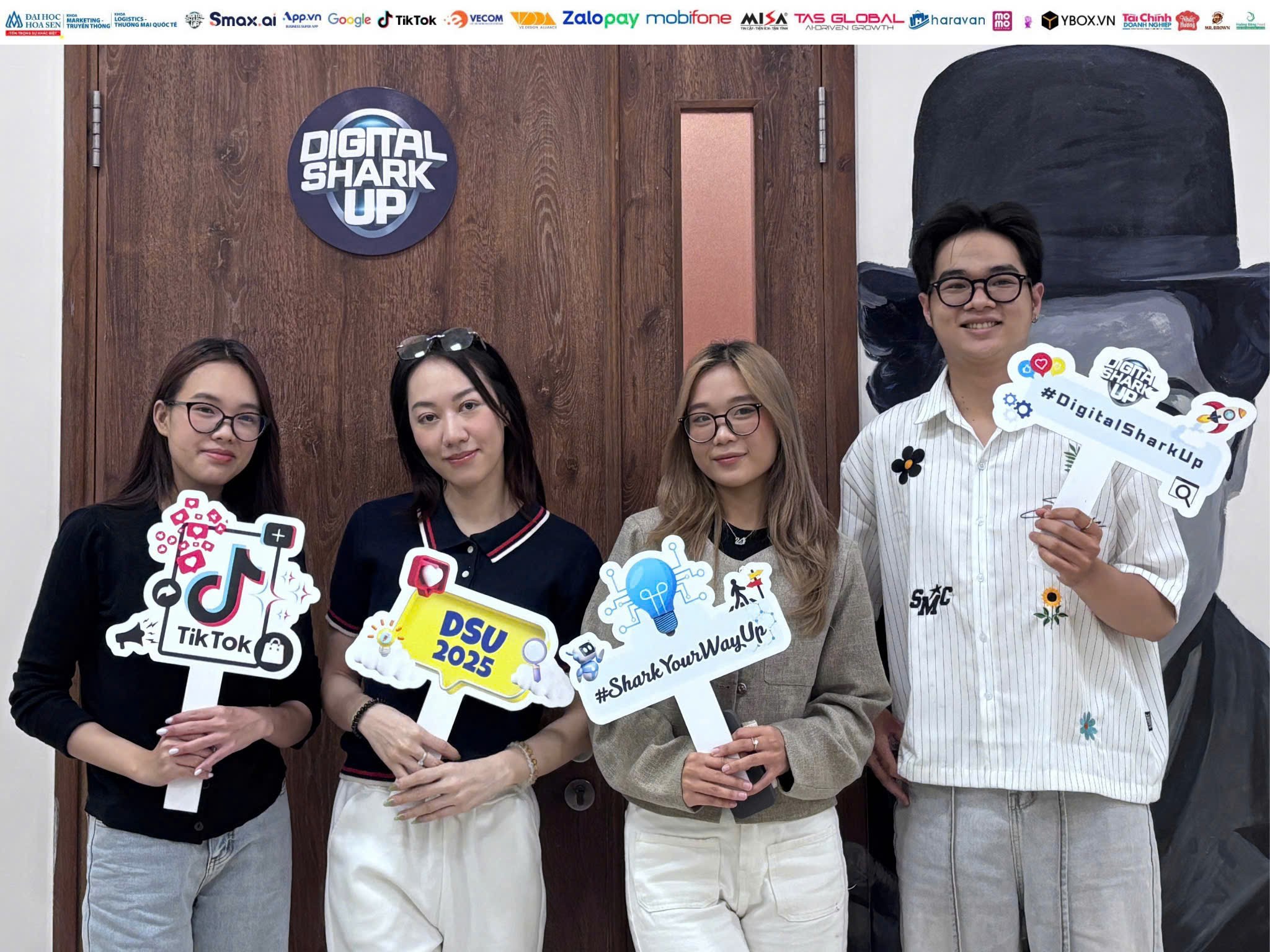 Vòng Bán kết Cuộc thi Digital Shark Up 2025