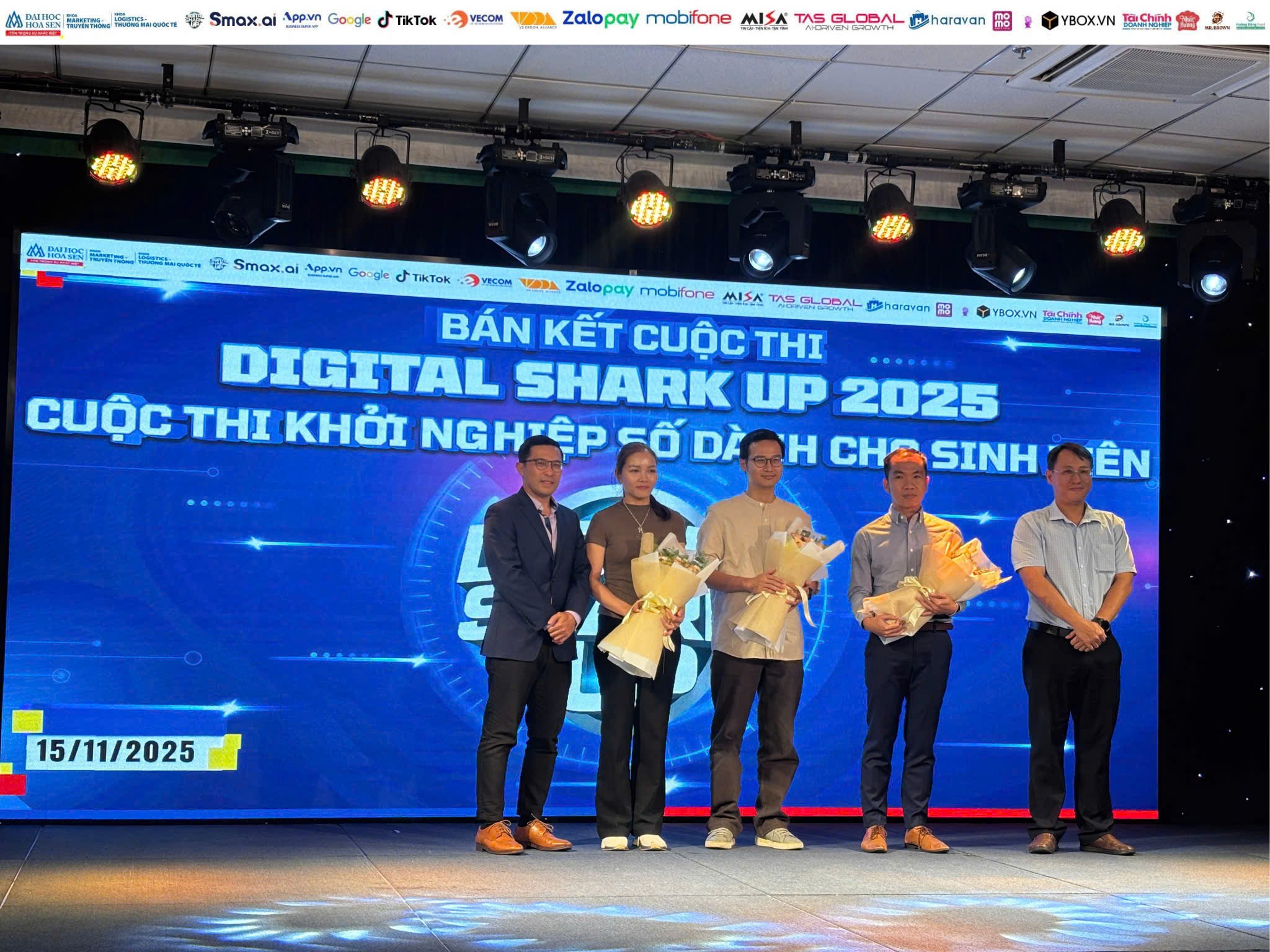 Vòng Bán kết Cuộc thi Digital Shark Up 2025