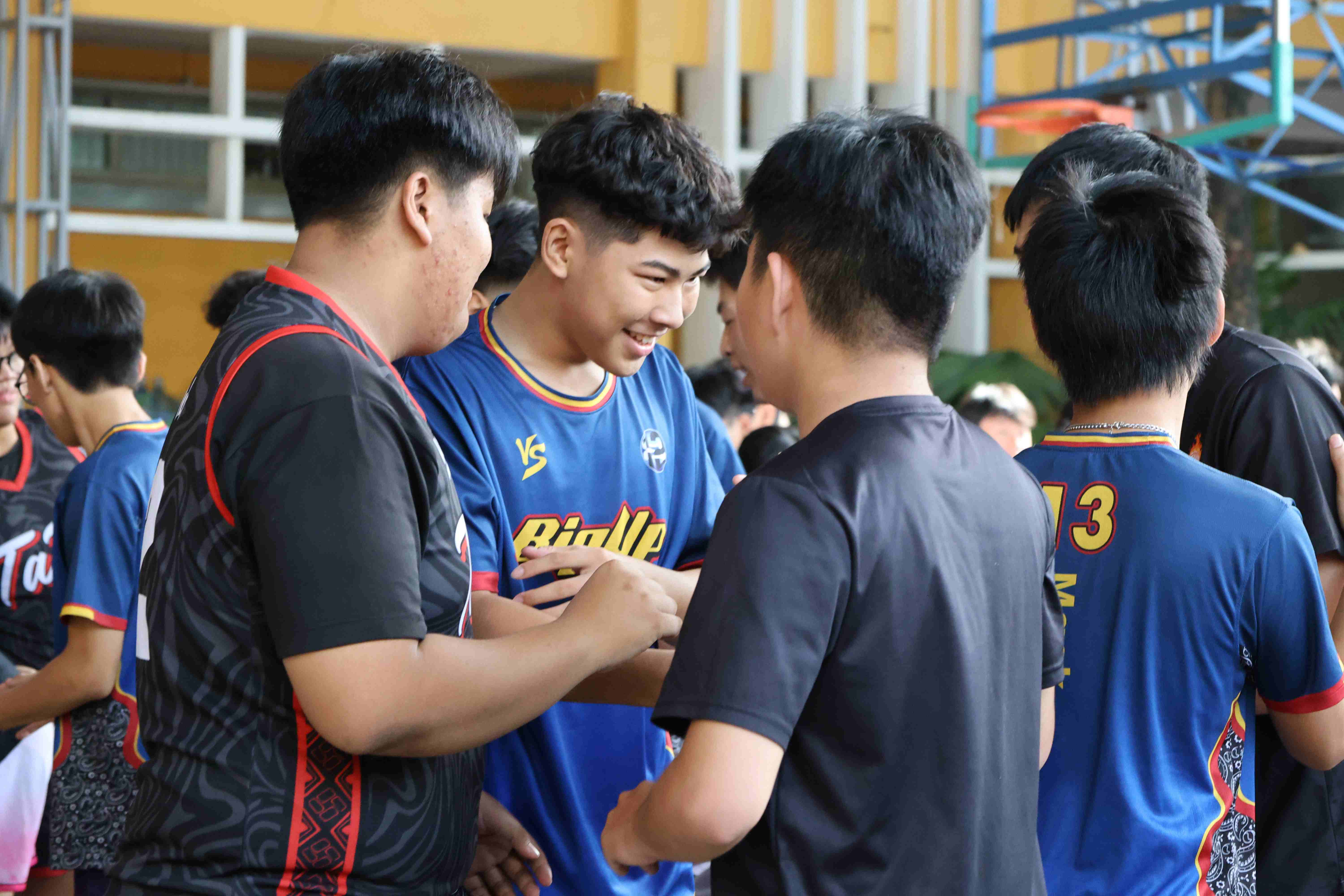 ĐH Hoa Sen đồng hành cùng THPT Ten Lơ Man trong Giải Liên Quân Championship