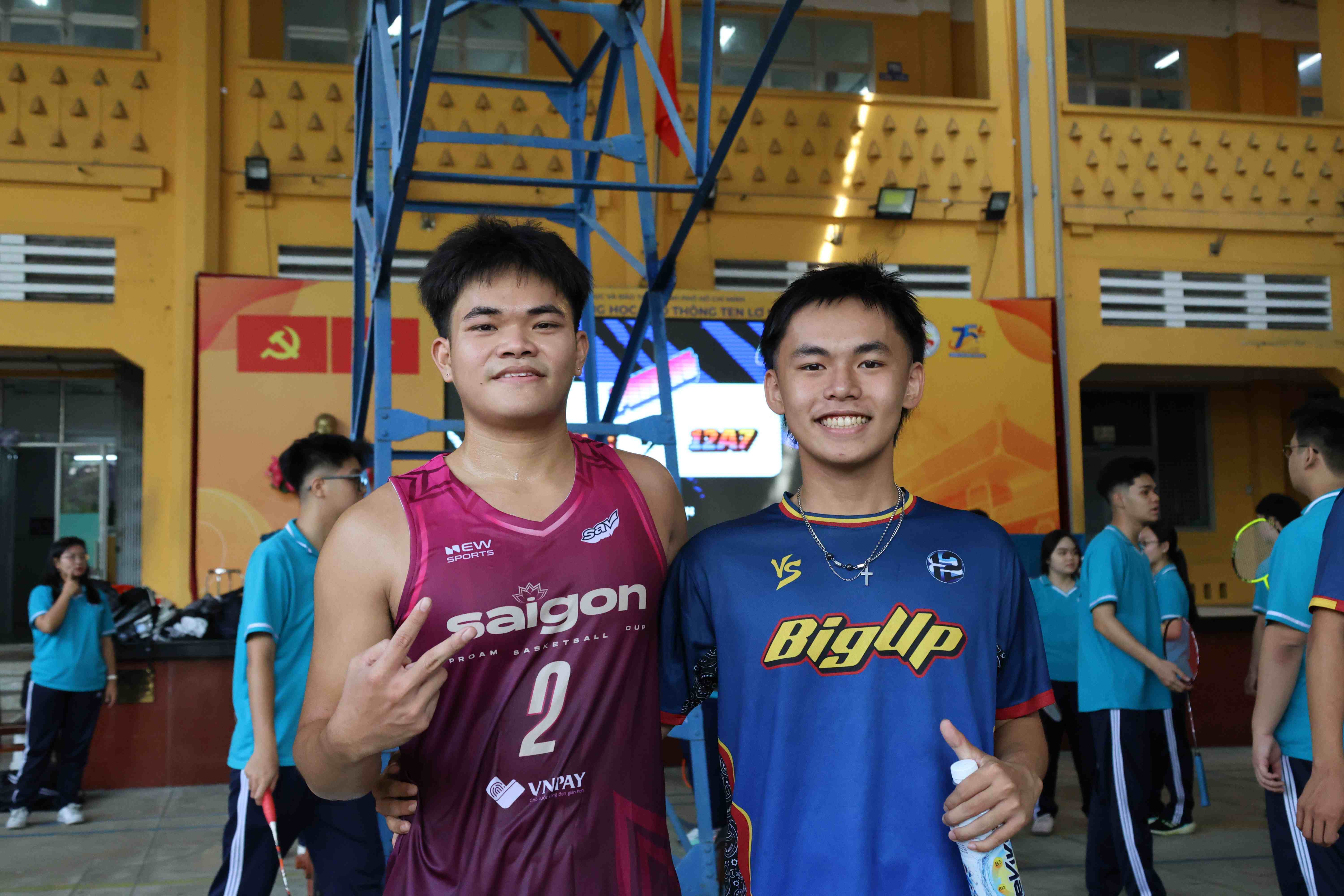 ĐH Hoa Sen đồng hành cùng THPT Ten Lơ Man trong Giải Liên Quân Championship