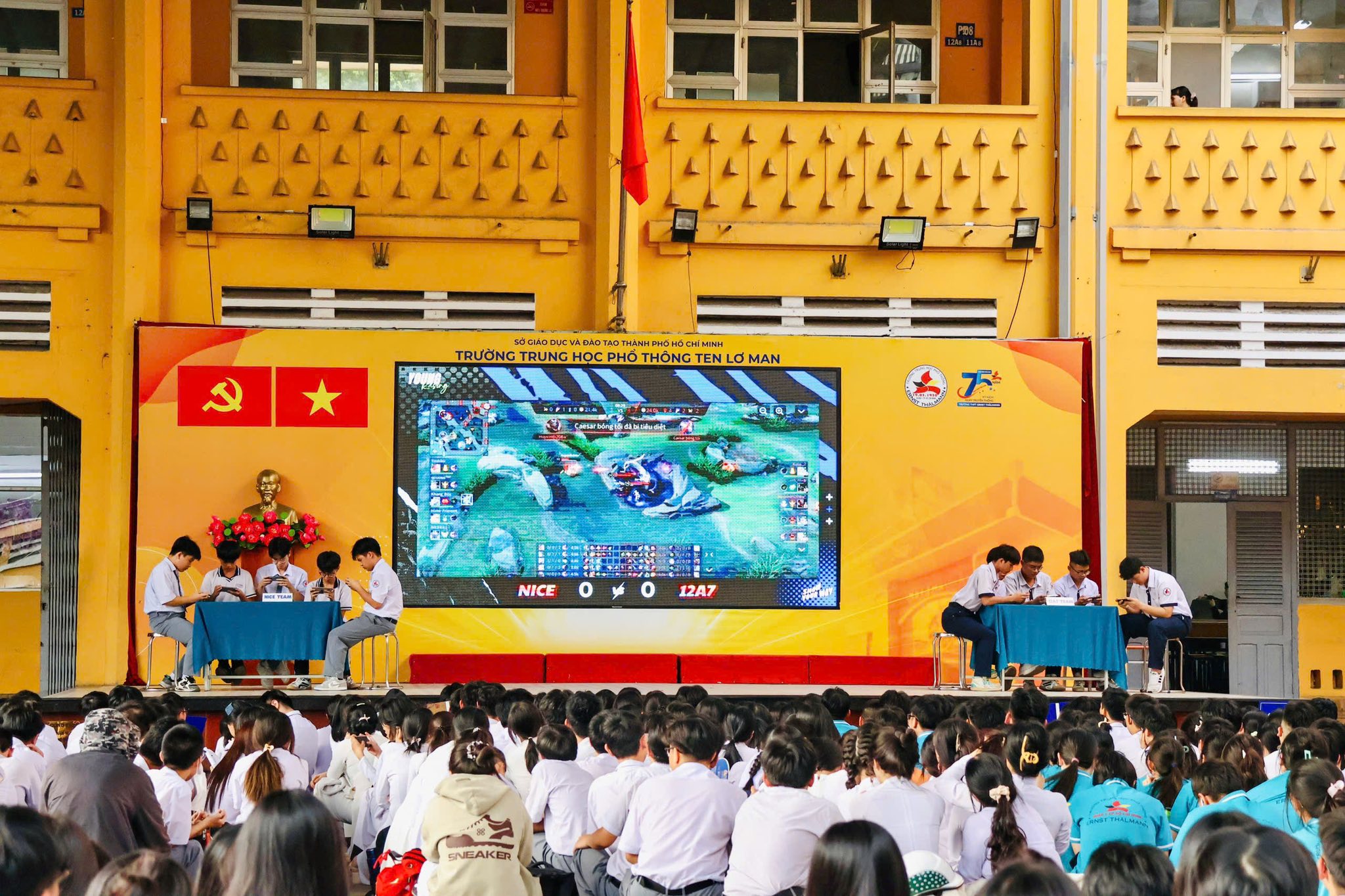 ĐH Hoa Sen đồng hành cùng THPT Ten Lơ Man trong Giải Liên Quân Championship