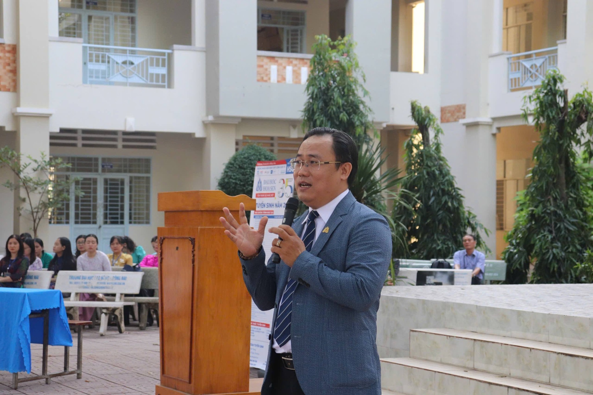 Teen Trường THPT Lê Hồng Phong khám phá kỹ năng số thông minh cùng HSU