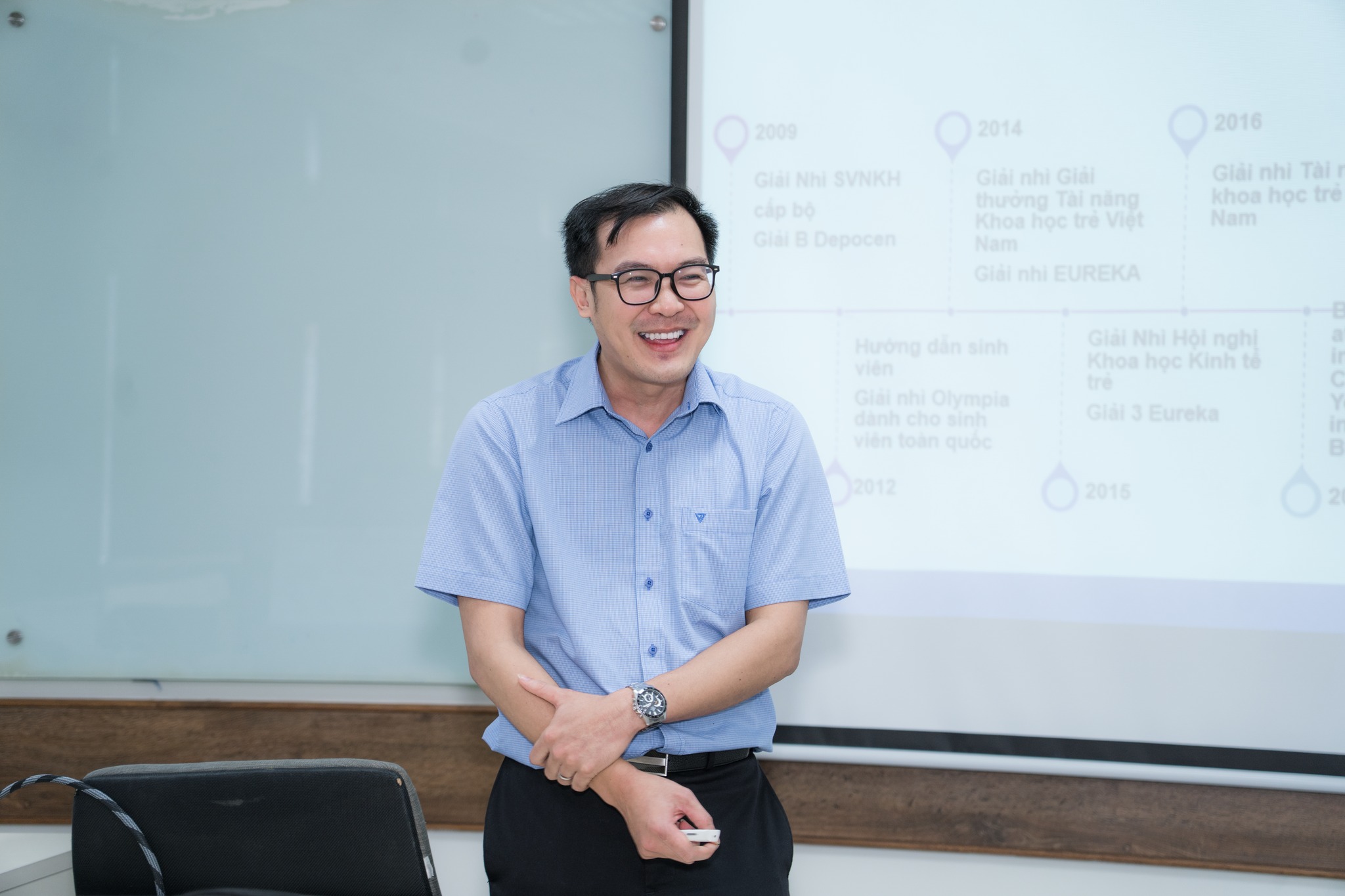 Khởi động Cuộc thi Sinh viên Nghiên cứu khoa học lần 15