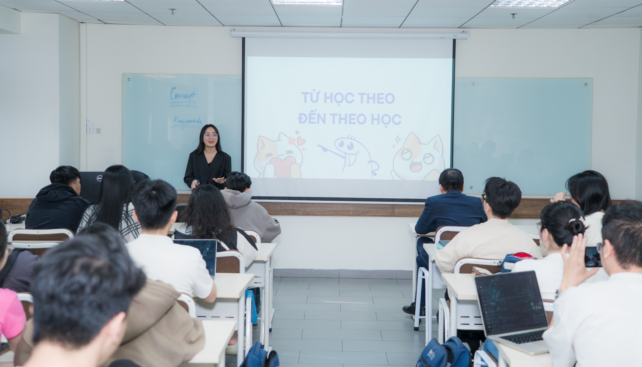 Khởi động Cuộc thi Sinh viên Nghiên cứu khoa học lần 15