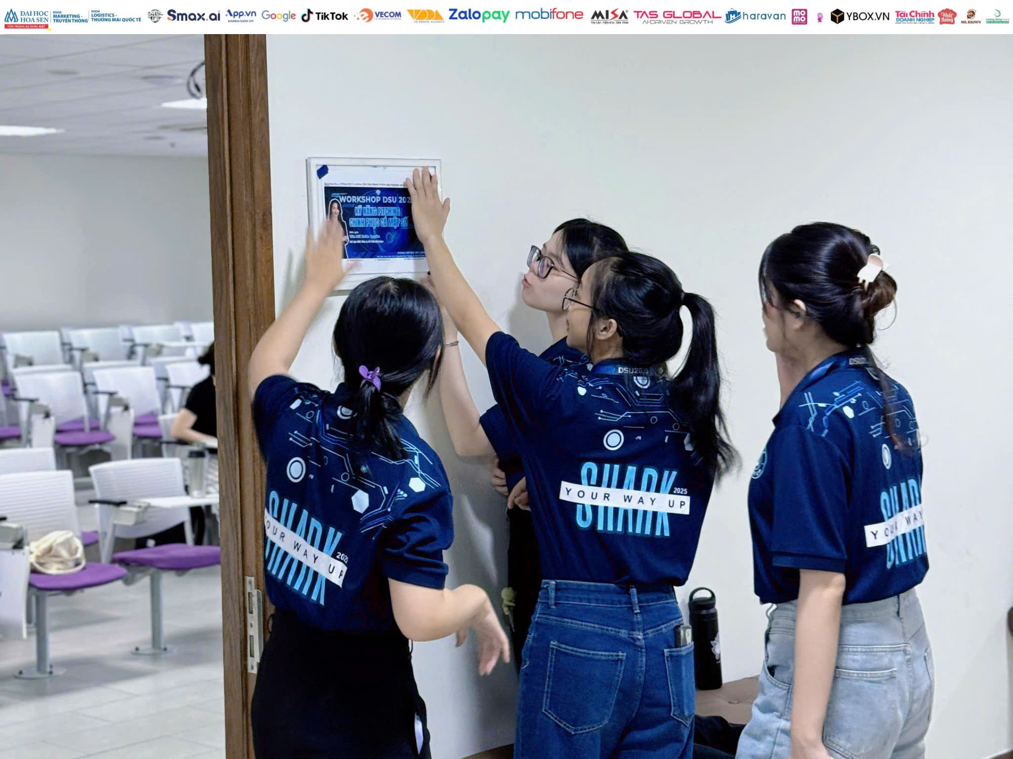 Sinh viên HSU nâng cấp kỹ năng pitching, chinh phục "Cá mập số"