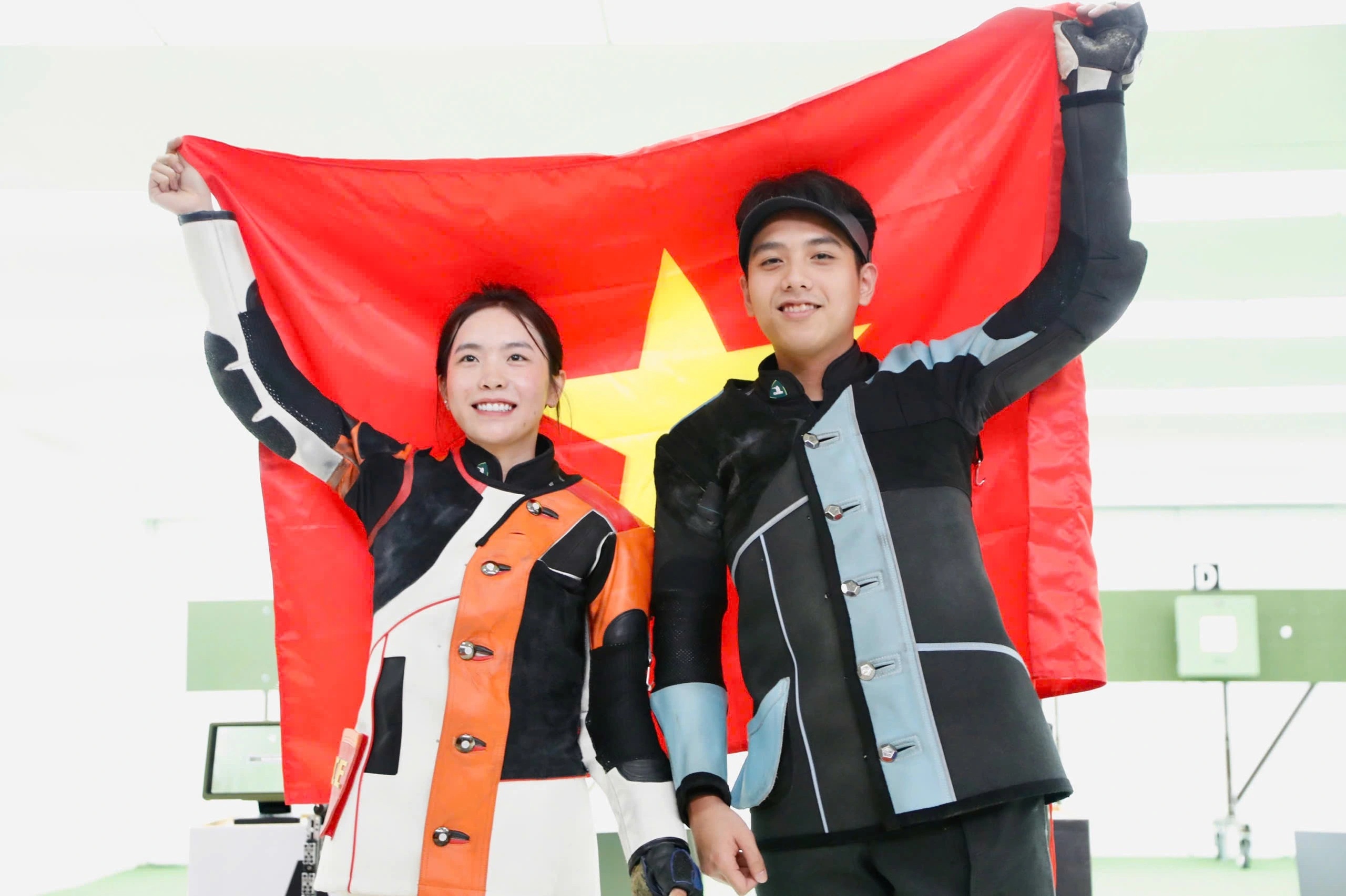 Sinh viên HSU Lê Thị Mộng Tuyền giành Huy chương Vàng SEA Games 33