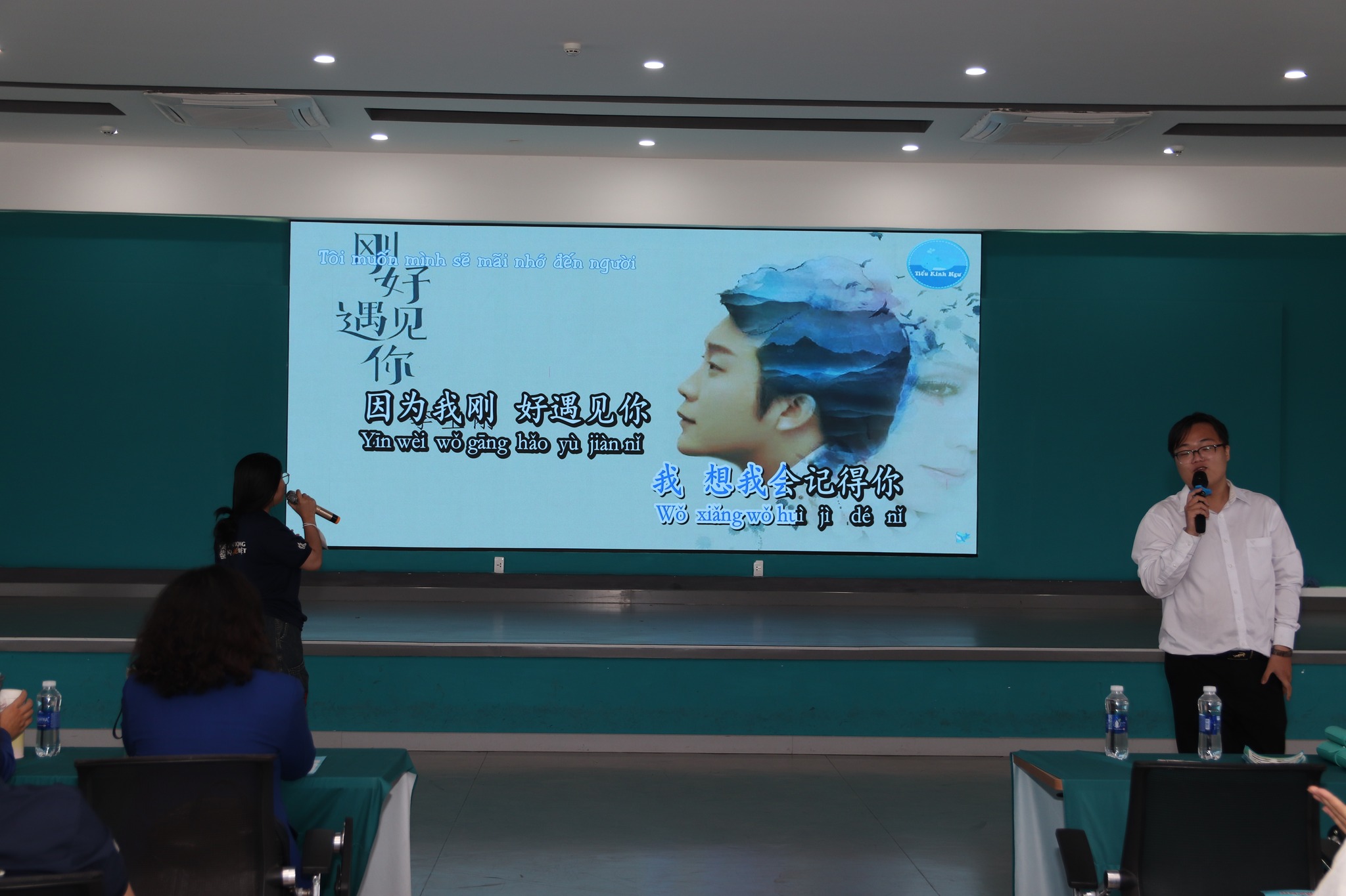 Sinh viên Ngôn ngữ Trung Quốc HSU trải nghiệm thực tế tại Jinyu Company Tour 2025