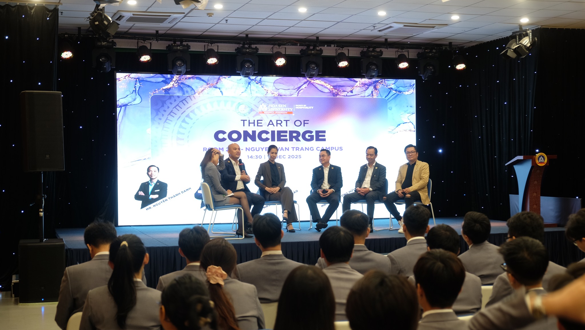 Sinh viên Hoa Sen Elite tiếp cận chuẩn mực nghề Concierge cùng chuyên gia khách sạn 5 sao