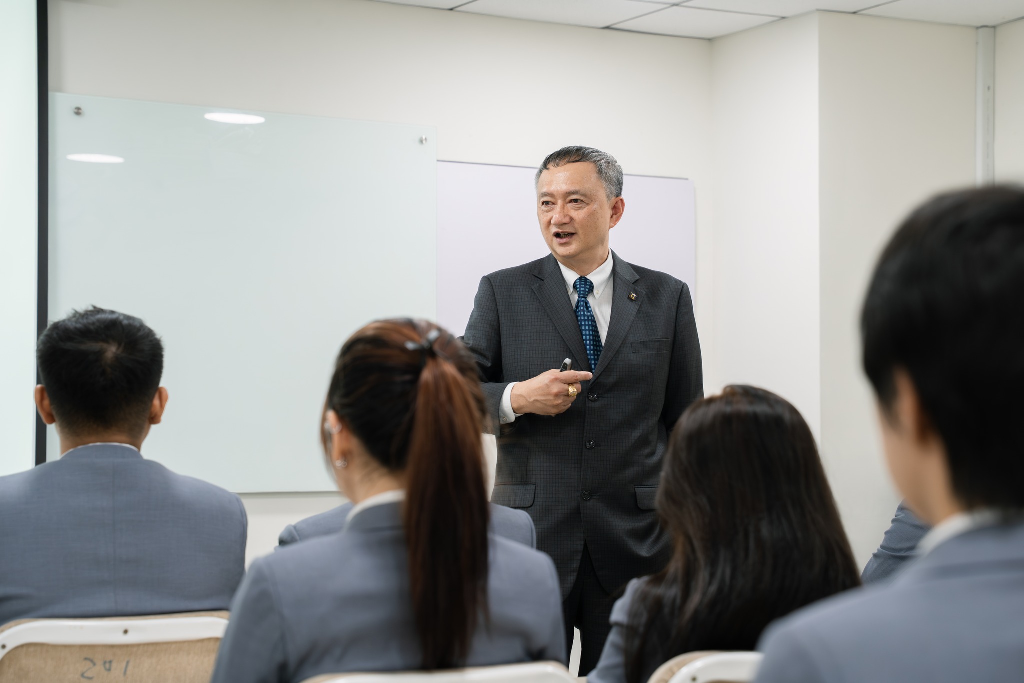 Sinh viên Hoa Sen Elite định vị bản thân với ngành Khách sạn – Dịch vụ cùng TGĐ Becamex Hospitality