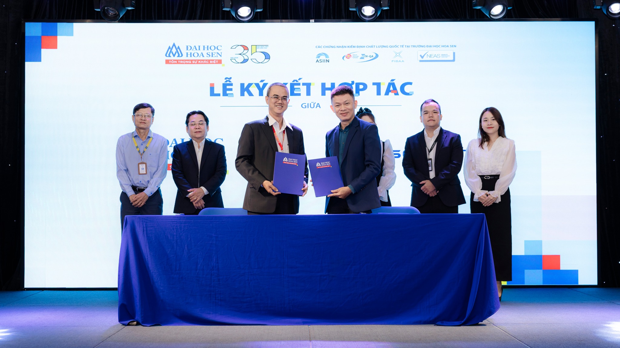 Đại học Hoa Sen ký kết hợp tác với 13 doanh nghiệp: Mở rộng cơ hội học tập và việc làm cho sinh viên