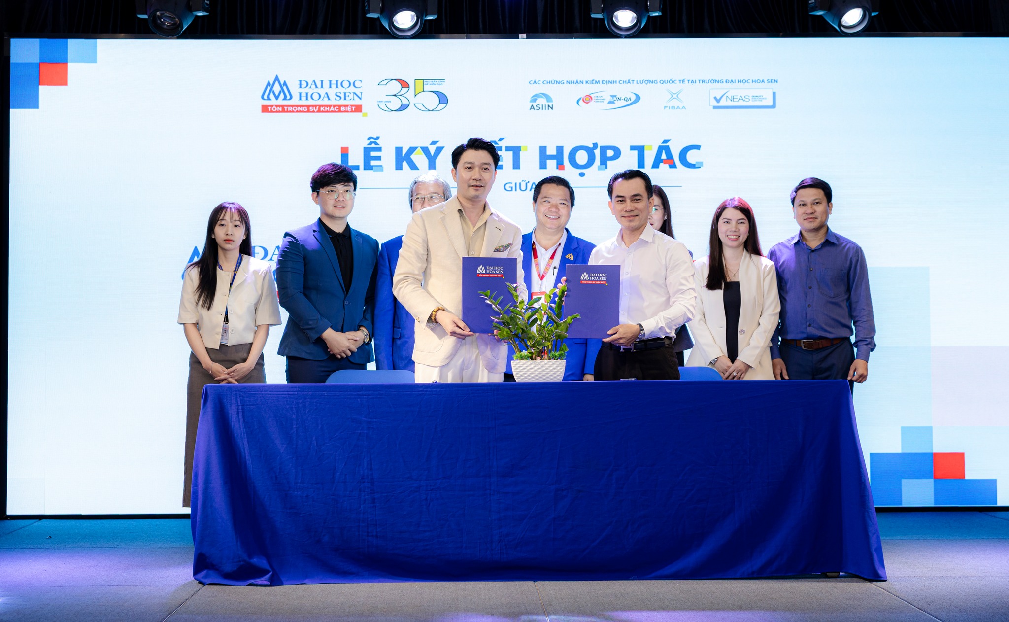 Đại học Hoa Sen ký kết hợp tác với 13 doanh nghiệp: Mở rộng cơ hội học tập và việc làm cho sinh viên