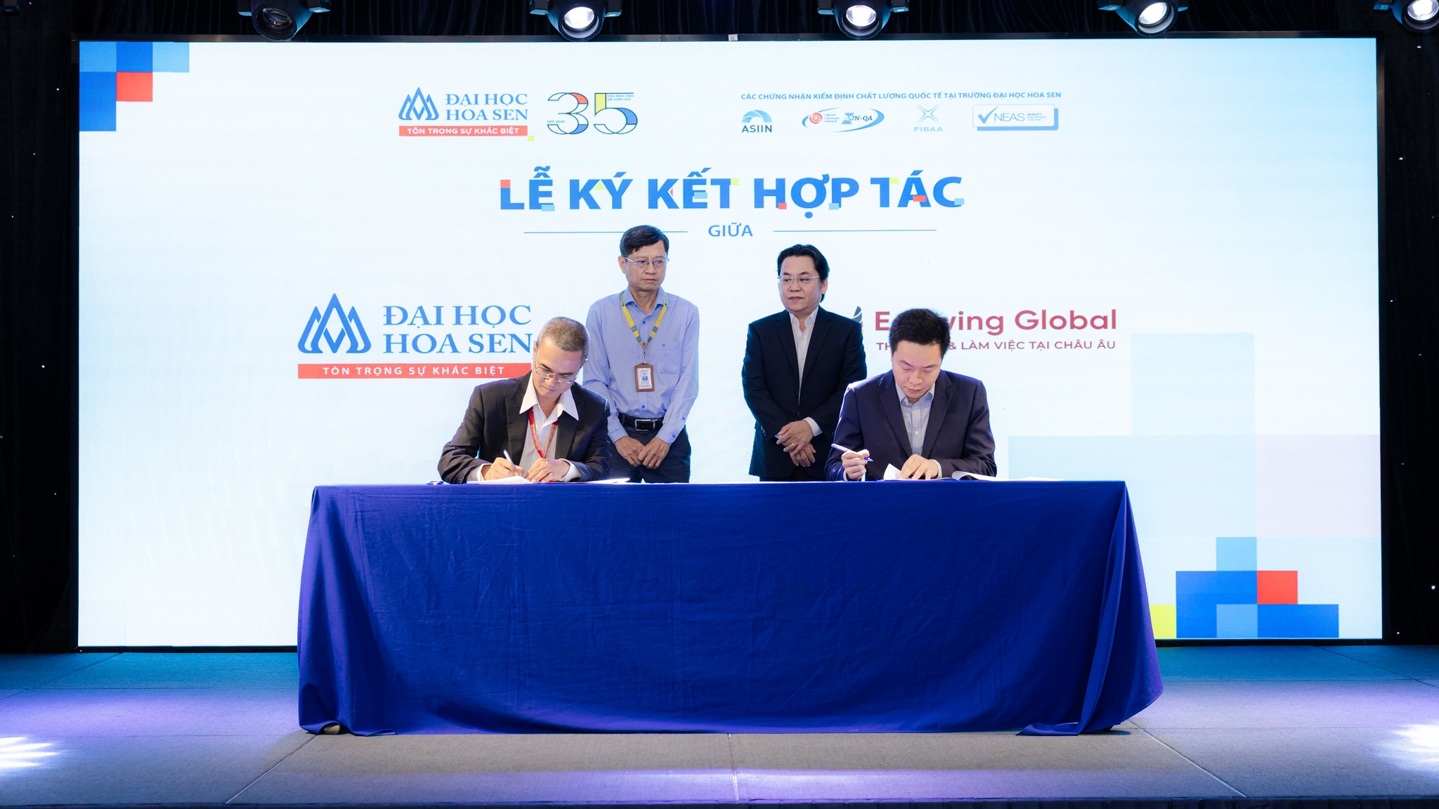 Đại học Hoa Sen ký kết hợp tác với 13 doanh nghiệp: Mở rộng cơ hội học tập và việc làm cho sinh viên