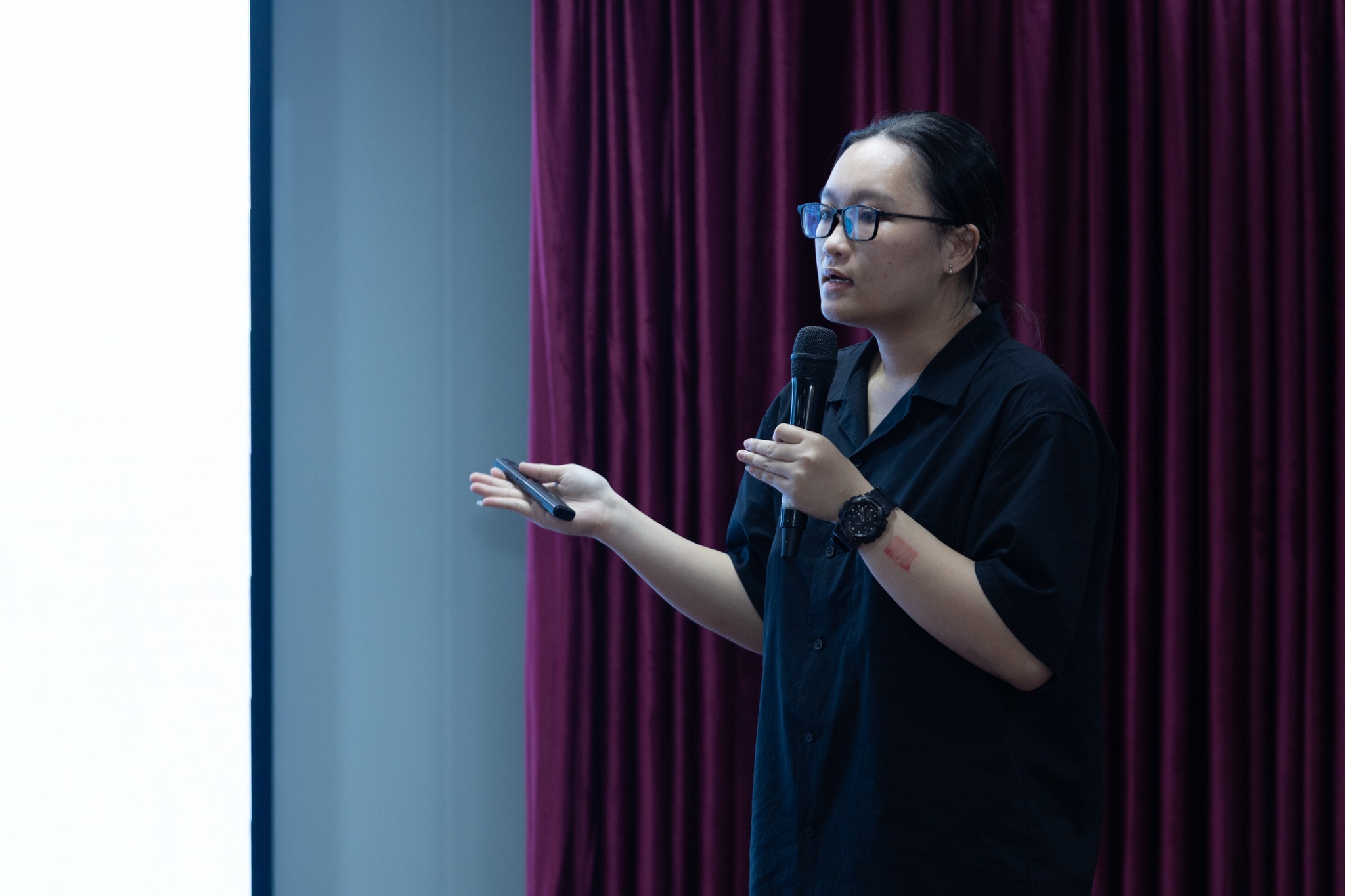 Bảo vệ đồ án tốt nghiệp ngành Nghệ thuật số HSU | Đào tạo gắn thực tiễn