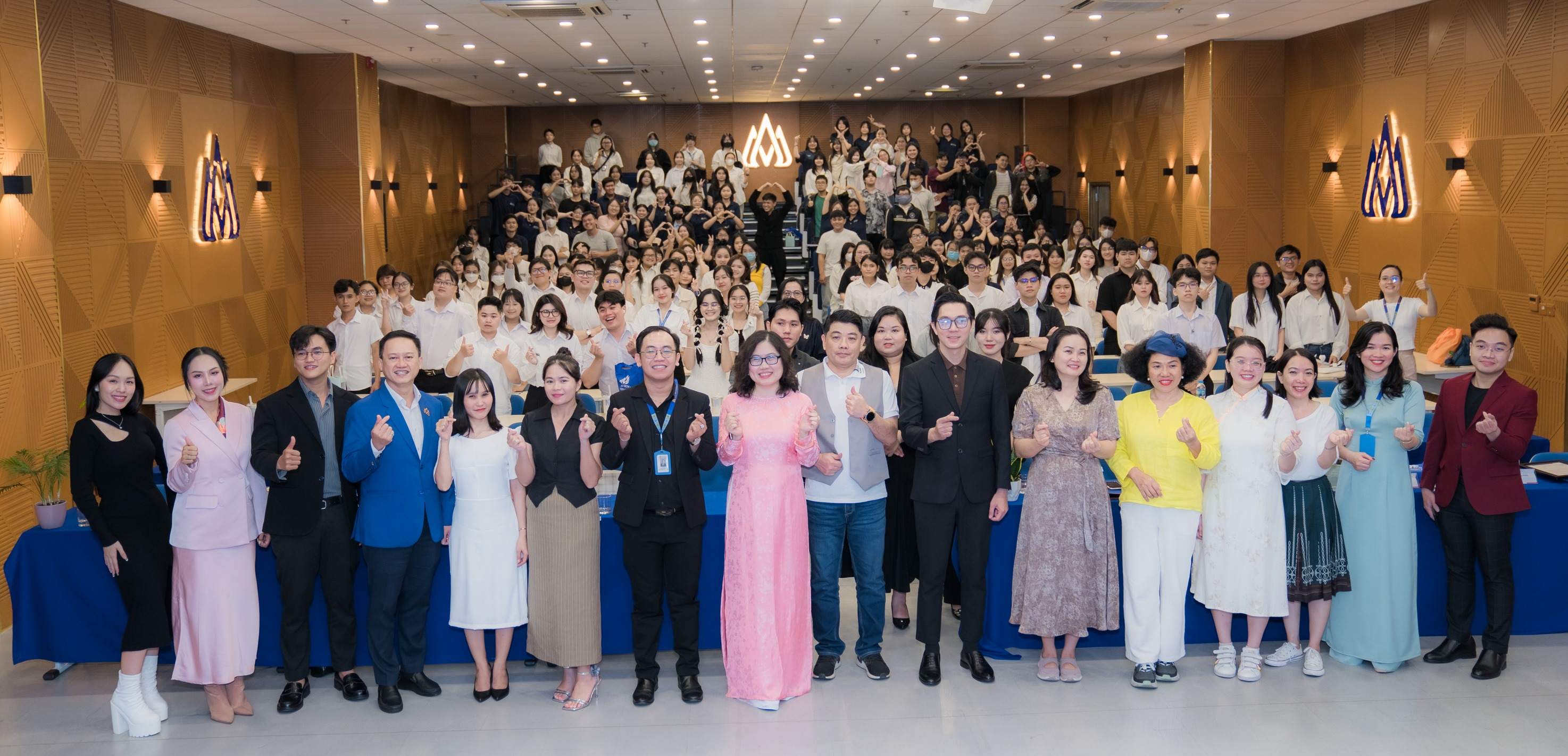 Ngành Giảng dạy Tiếng Anh HSU - bồi dưỡng năng lực ngôn ngữ và sư phạm trong môi trường quốc tế