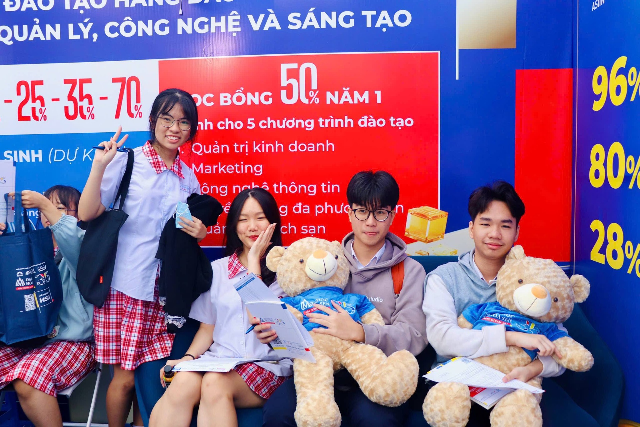 Ngày hội tuyển sinh 2026“Cùng bạn quyết định tương lai” với HSU