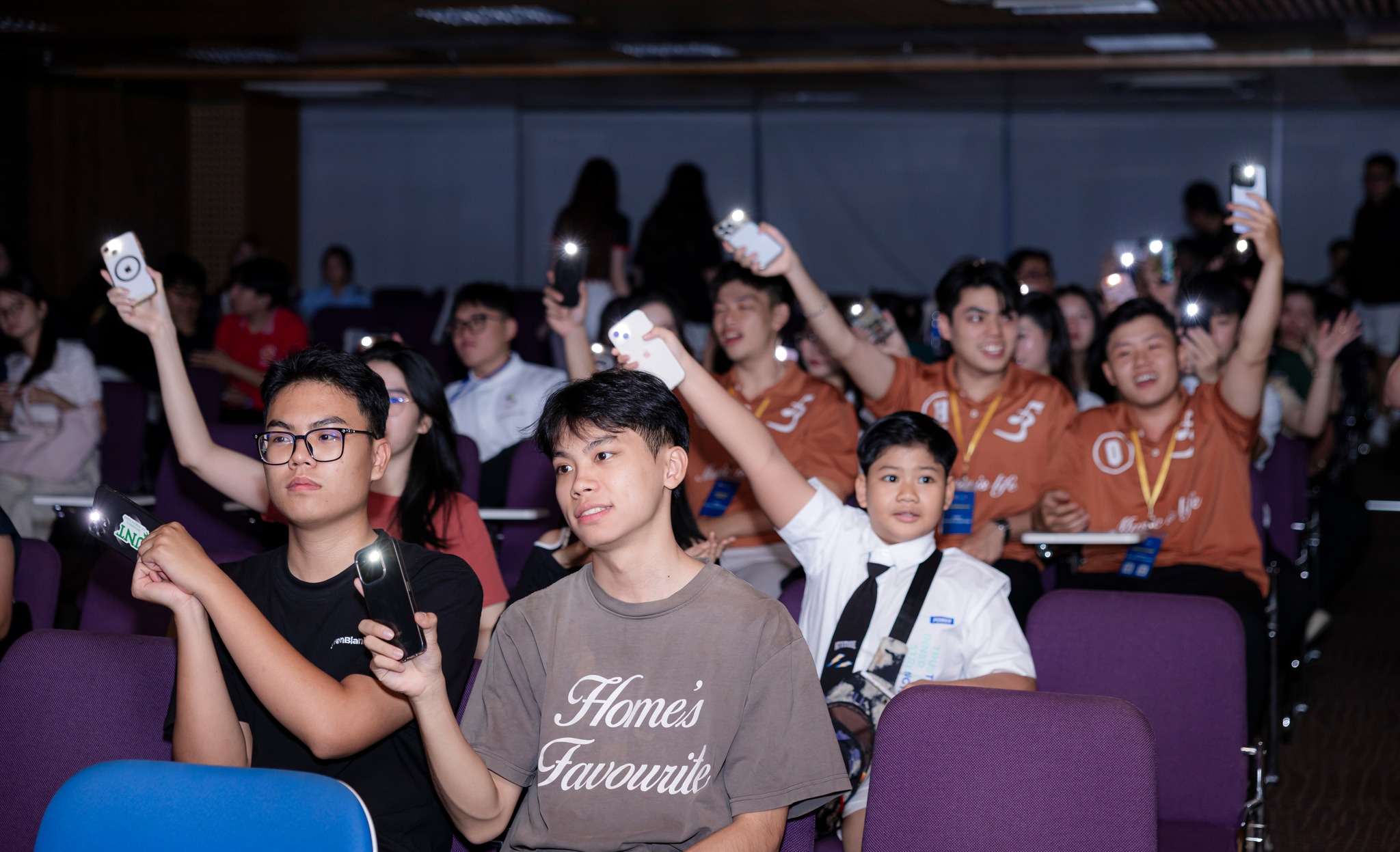 Sinh viên HSU khẳng định bản lĩnh quản trị tại Chung kết “Nhà Quản trị tài ba 2025”