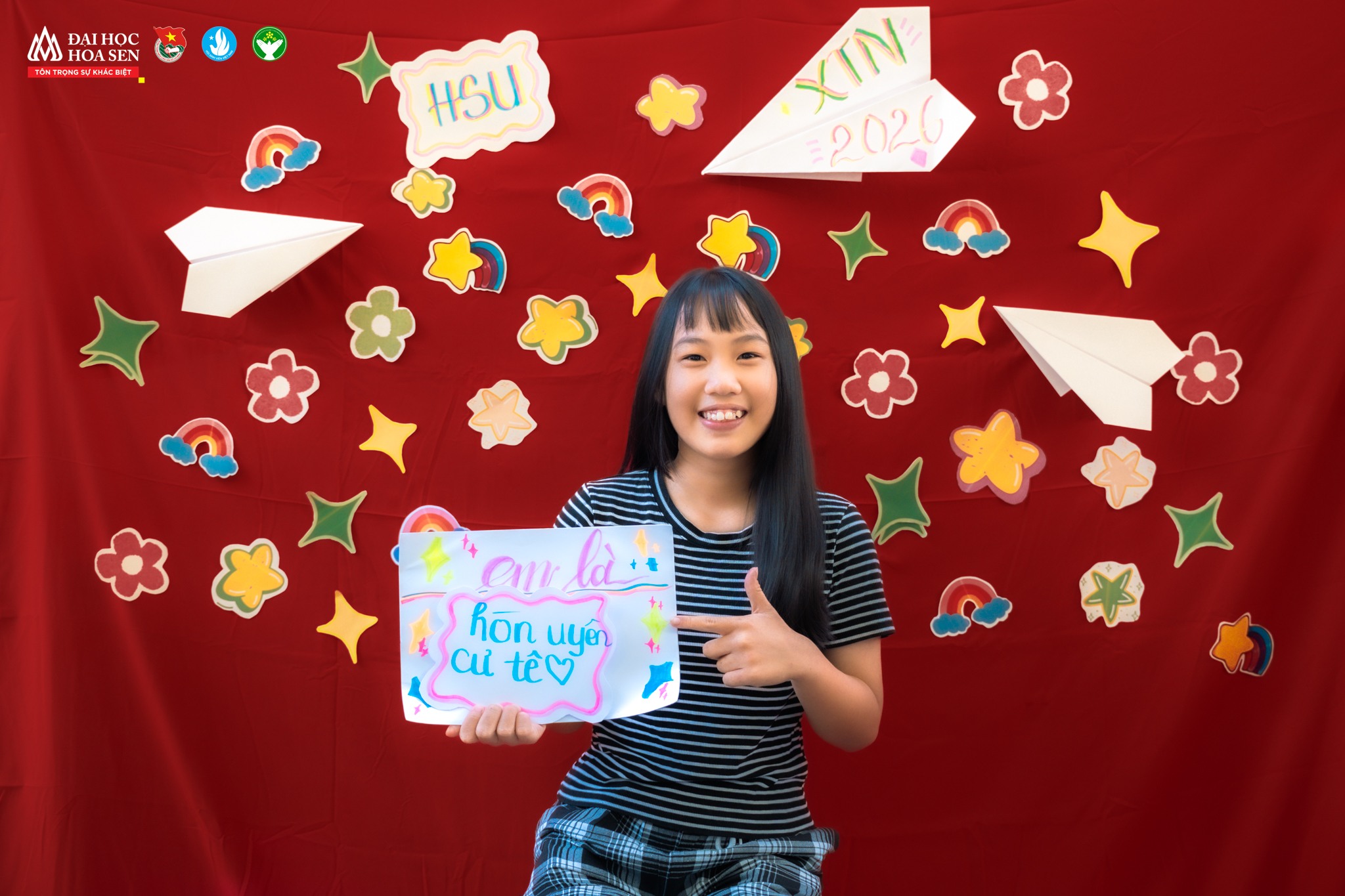 Rực rỡ sắc xuân với photobooth đặc biệt trong chiến dịch Xuân Tình nguyện 2026 của HSU