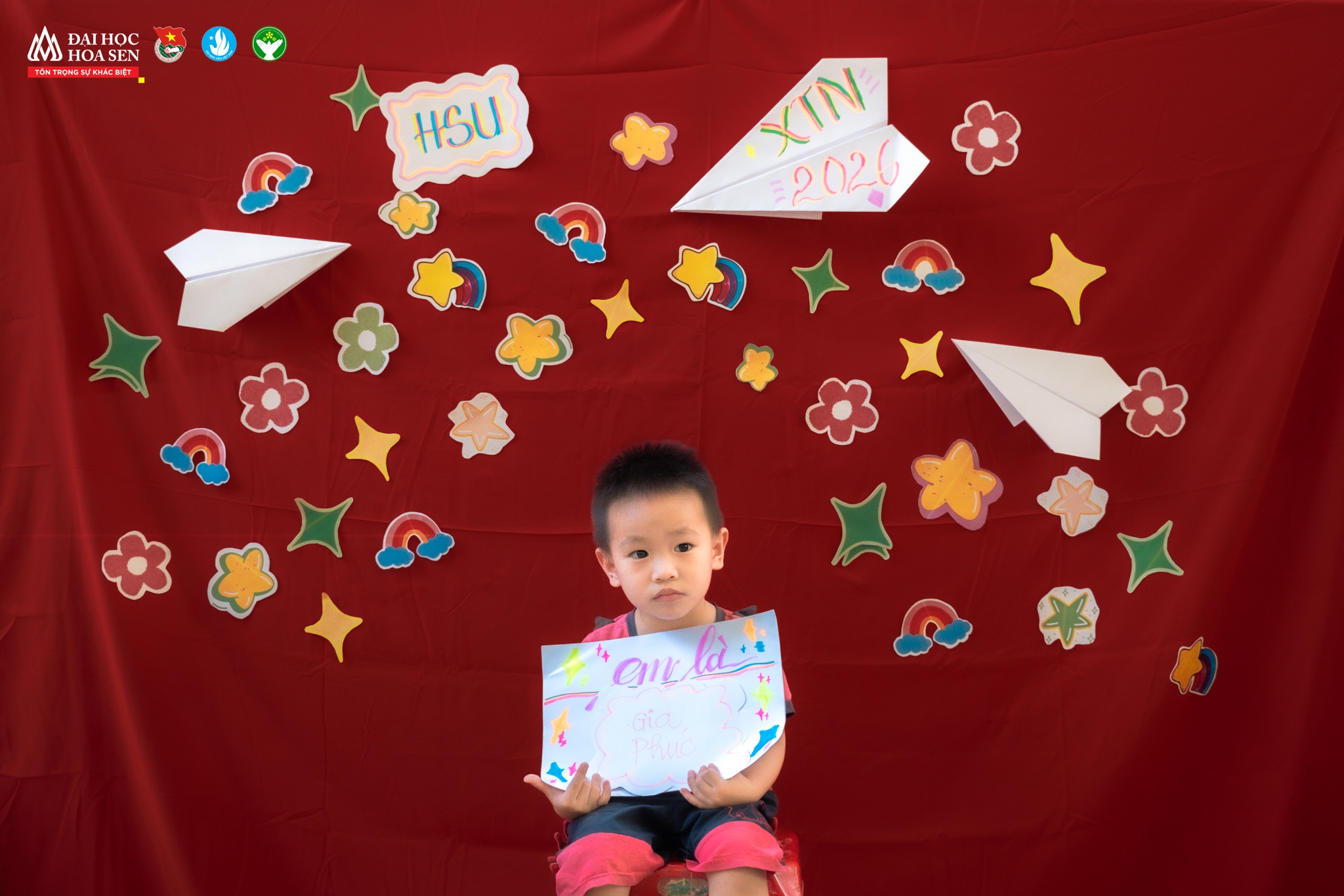 Rực rỡ sắc xuân với photobooth đặc biệt trong chiến dịch Xuân Tình nguyện 2026 của HSU