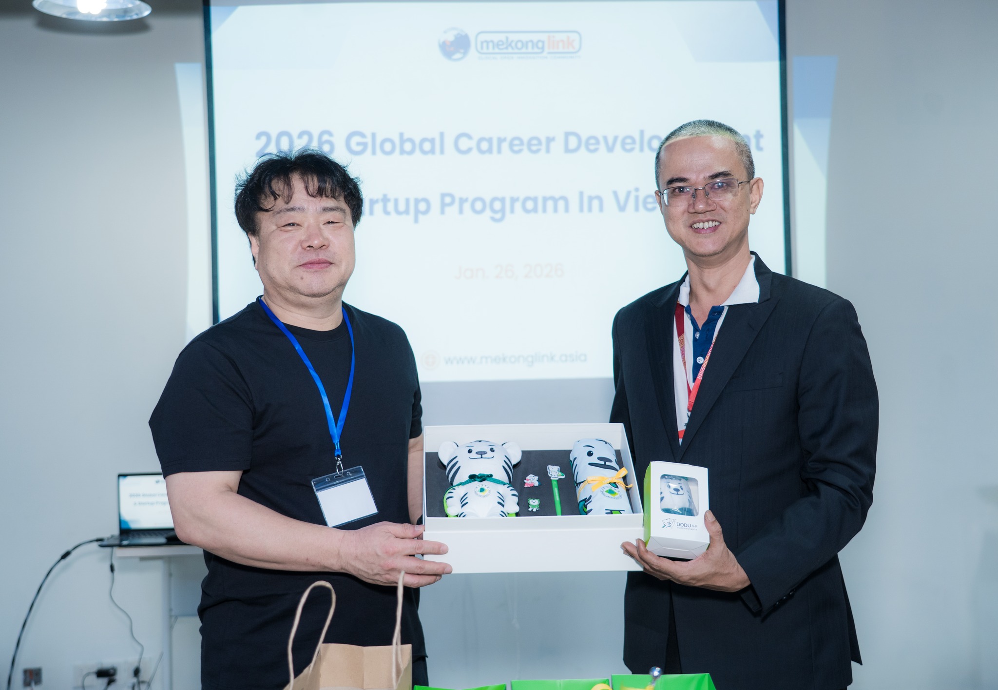 Sinh viên Hoa Sen giao lưu – đồng sáng tạo khởi nghiệp quốc tế cùng sinh viên Đại học Deagu (Hàn Quốc)