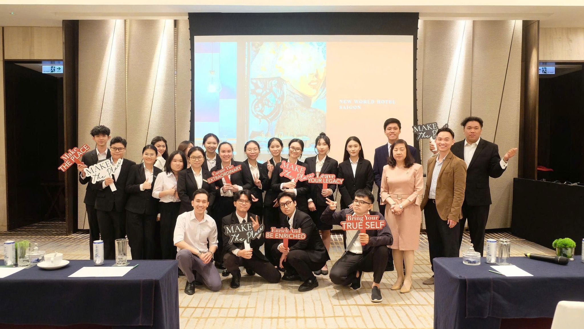 Đại học Hoa Sen ký kết hợp tác New World Saigon Hotel, mở rộng cơ hội nghề nghiệp cho sinh viên