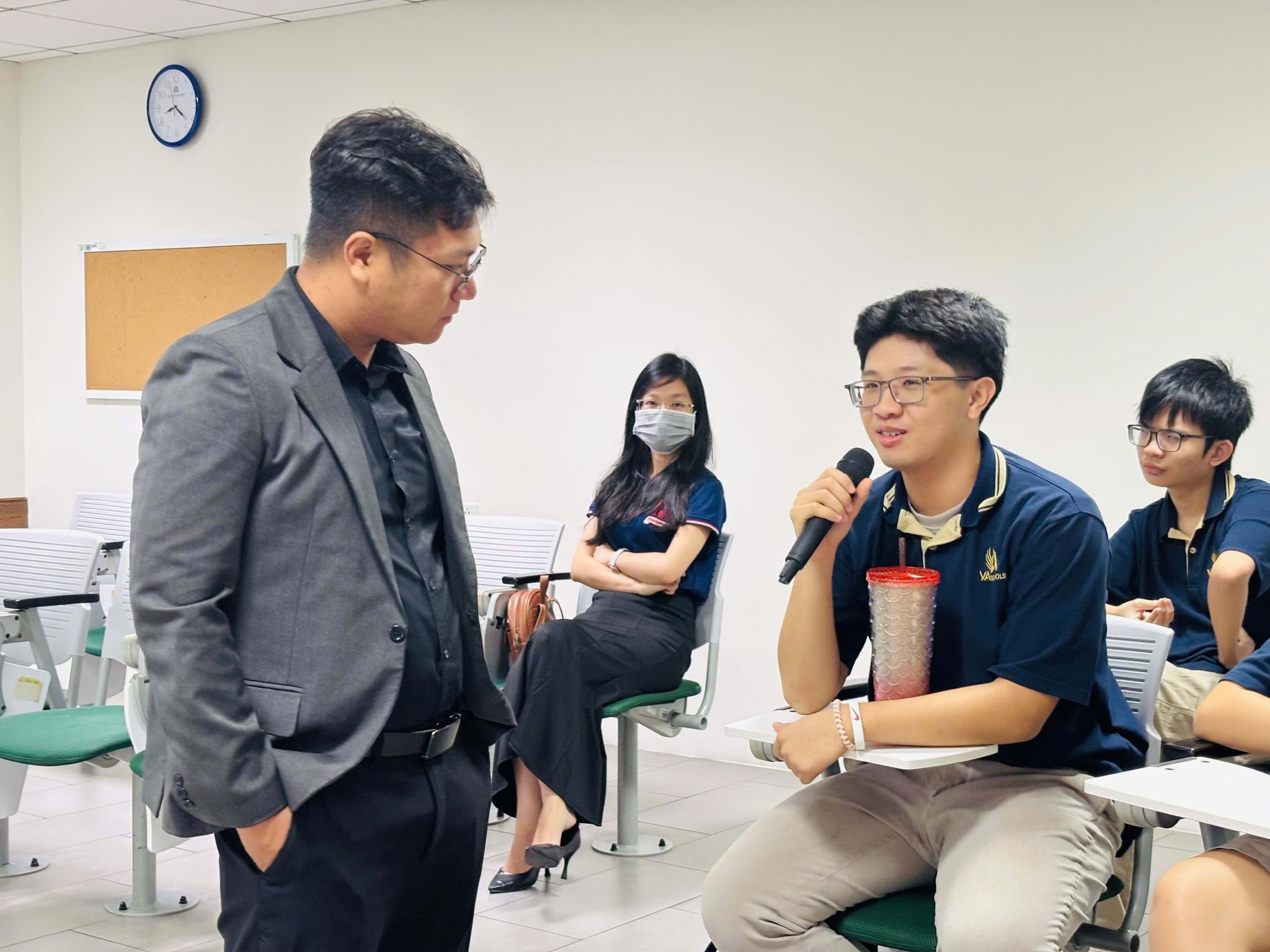 Campus Tour DMU–HSU: Cơ hội trải nghiệm đại học cho học sinh THPT Mỹ Anh Việt