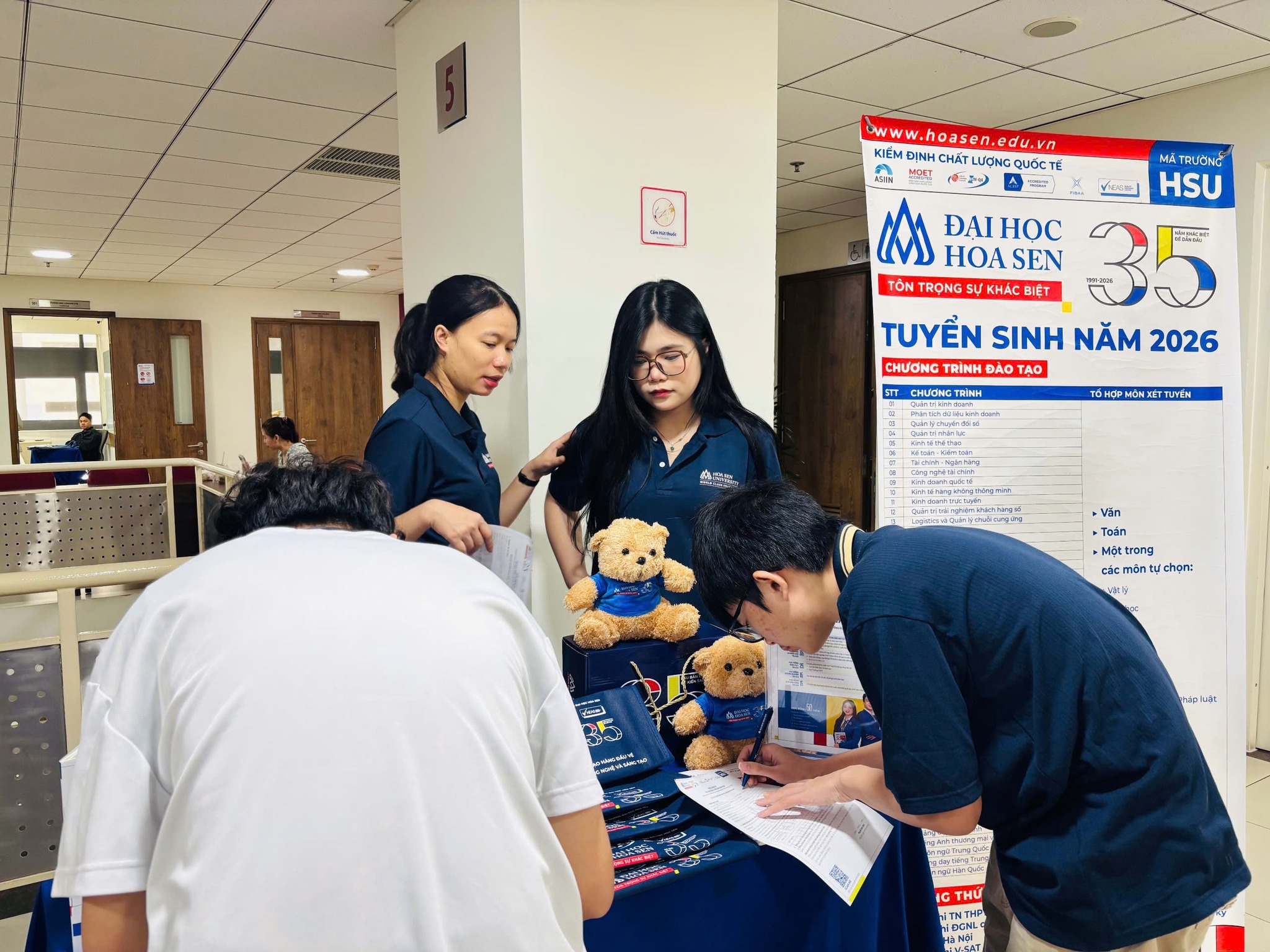 Campus Tour DMU–HSU: Cơ hội trải nghiệm đại học cho học sinh THPT Mỹ Anh Việt