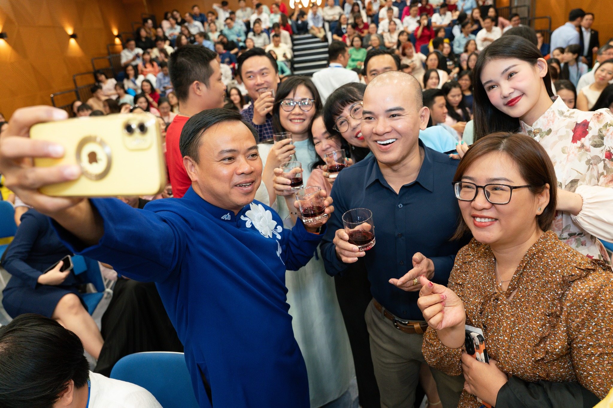 Gặp mặt Tân Niên Bính Ngọ 2026: Khơi dậy năng lượng, khẳng định bản sắc Hoa Sen trước thềm 35 năm thành lập