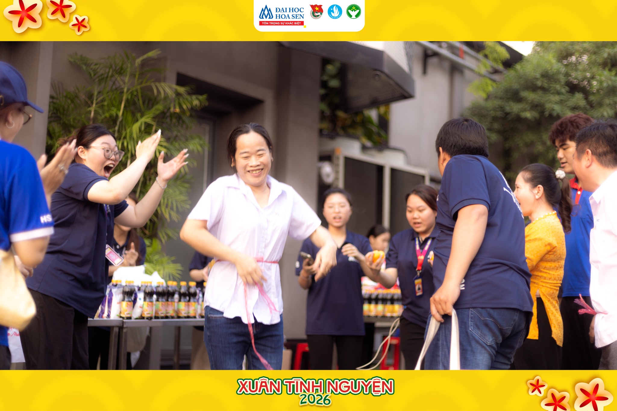 Xuân Tình Nguyện HSU 2026 mang “Nụ cười sau giờ tan ca” đến phường Trung Mỹ Tây