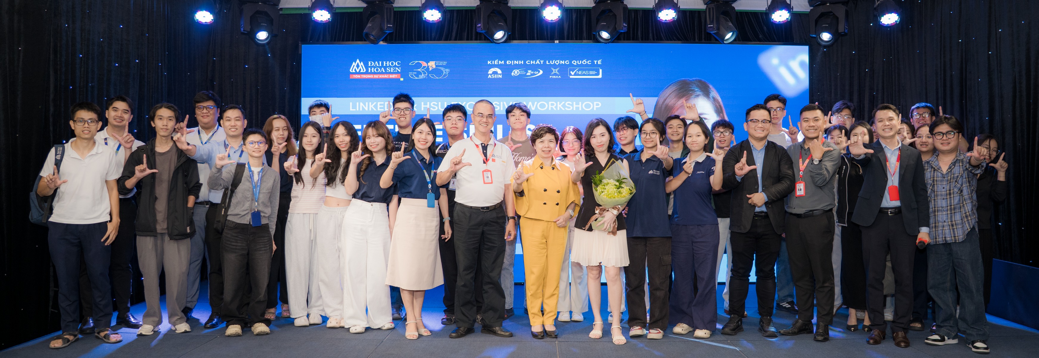 Sinh viên Hoa Sen nâng cao năng lực cạnh tranh cùng LinkedIn