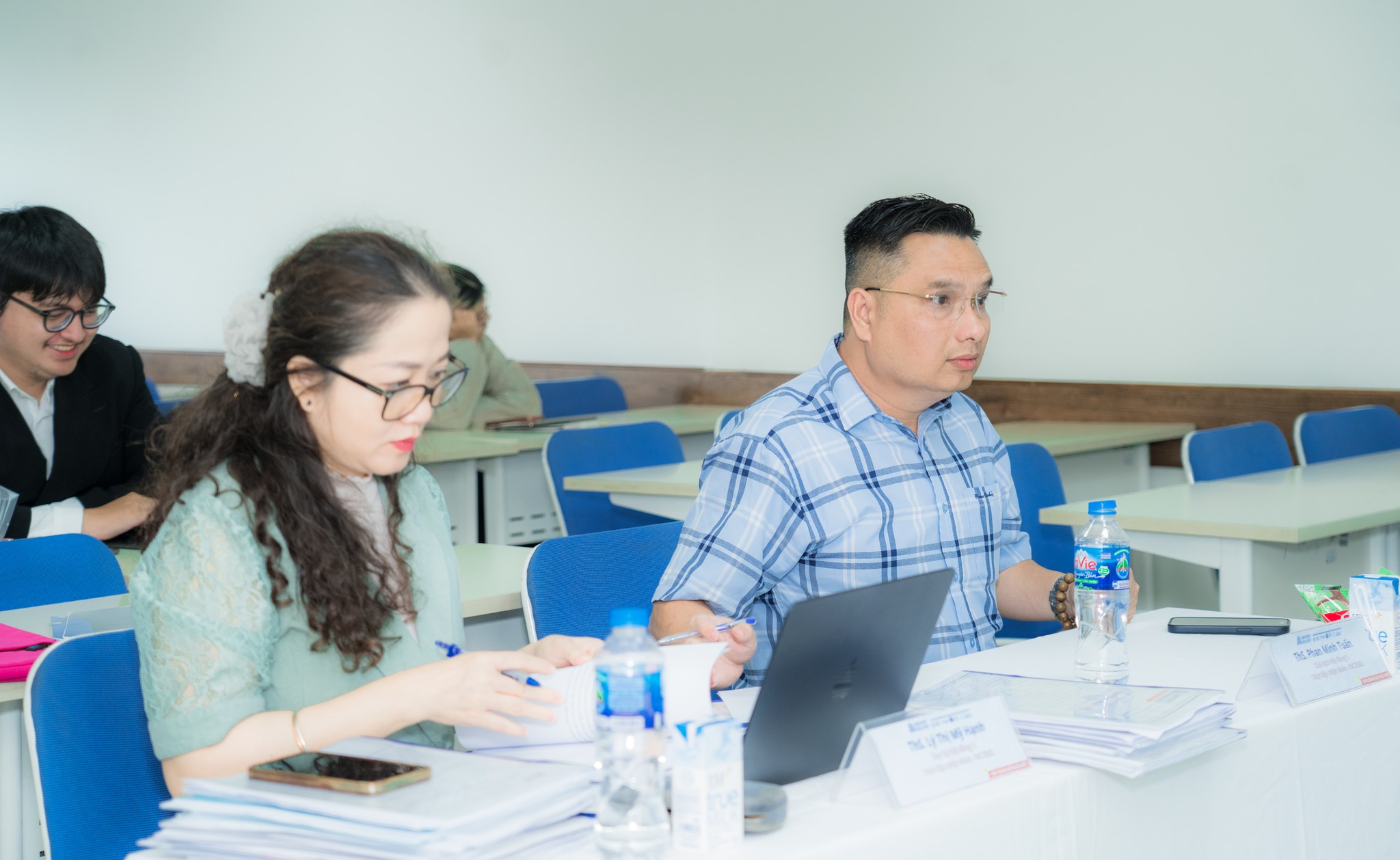 Sinh viên Khoa Marketing – Truyền thông HSU khép lại học kỳ Thực tập nhận thức với 7 hội đồng bảo vệ báo cáo