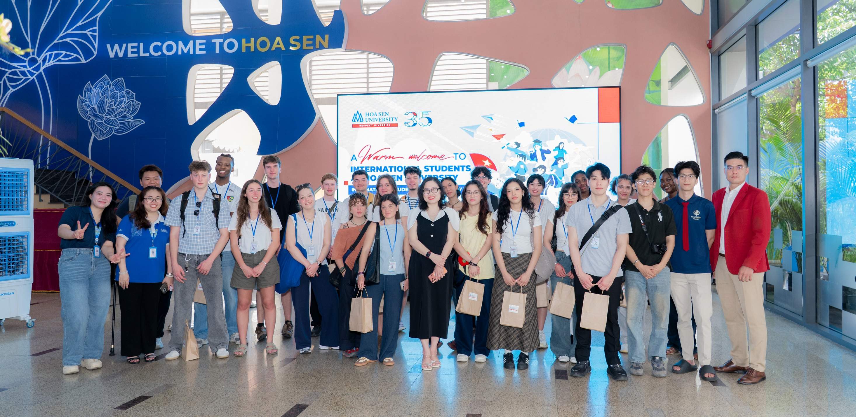 Sinh viên quốc tế từ Pháp, Bỉ, Nhật Bản, Đài Loan học tập tại HSU trong chương trình trao đổi học kỳ 2026