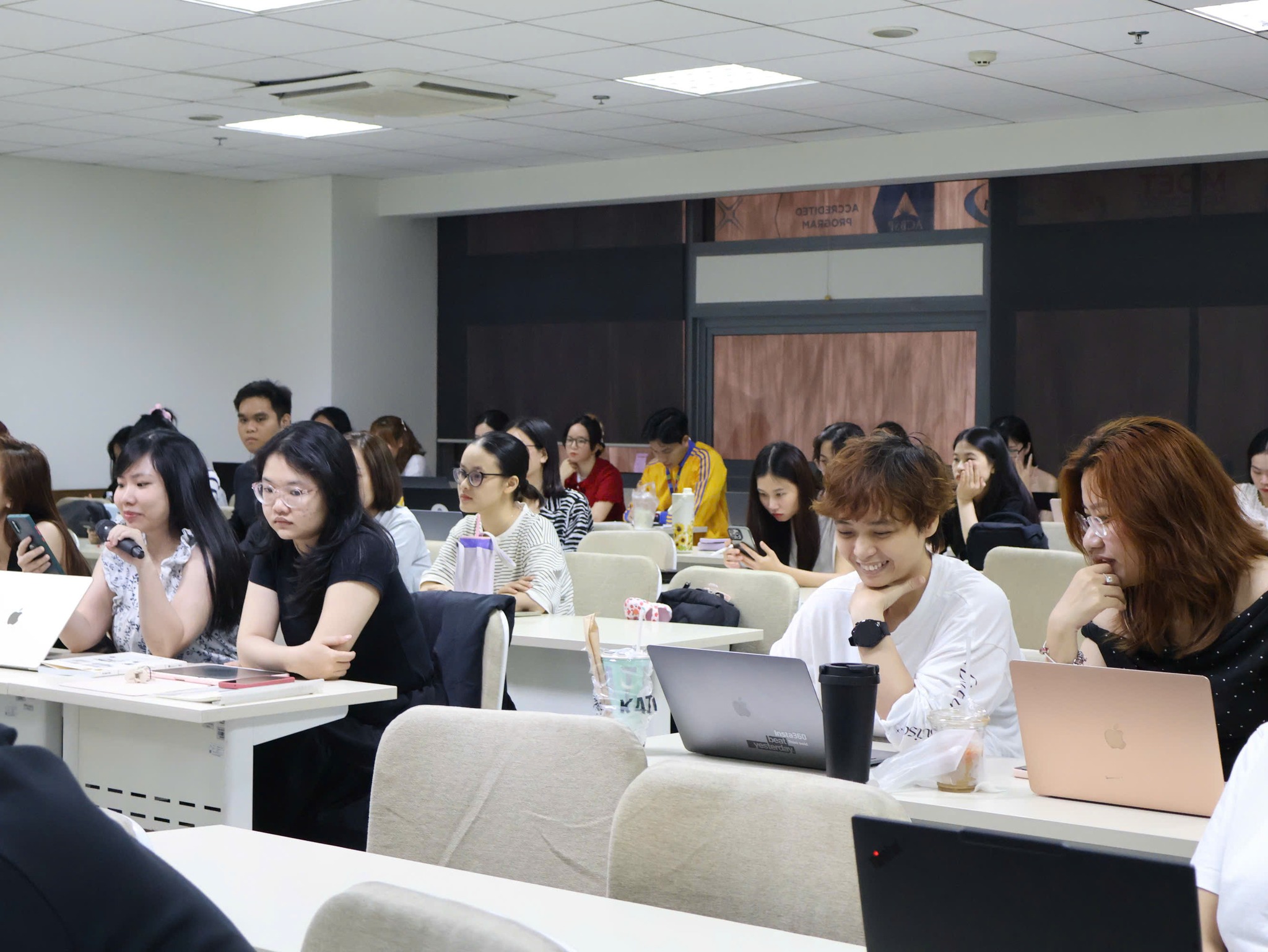 Tuyển sinh Thạc sĩ