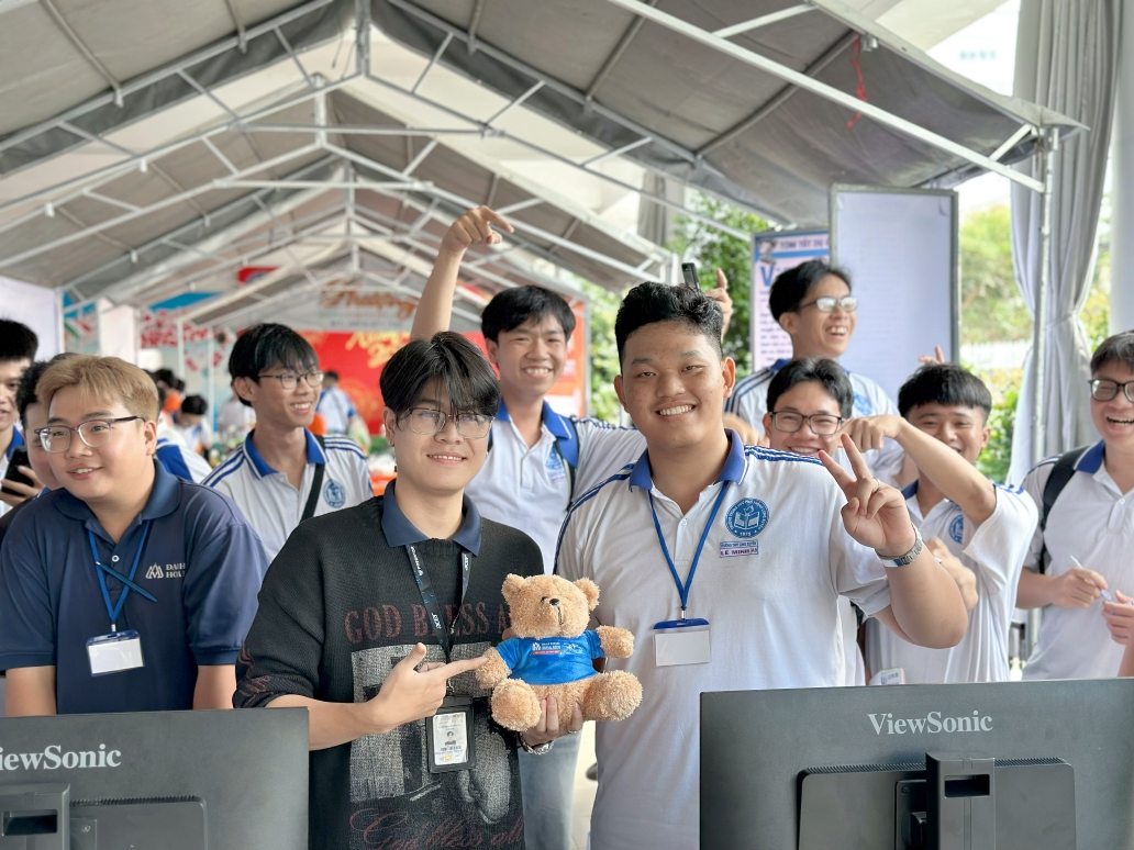 2K8 chọn ngành Trí tuệ Nhân tạo HSU: Kiến tạo công nghệ, dẫn dắt tương lai